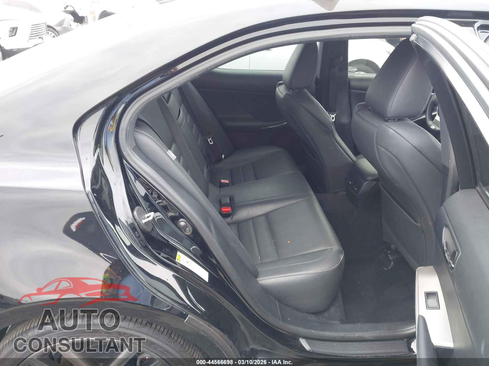 LEXUS IS 250 2014 - JTHBF1D26E5035823