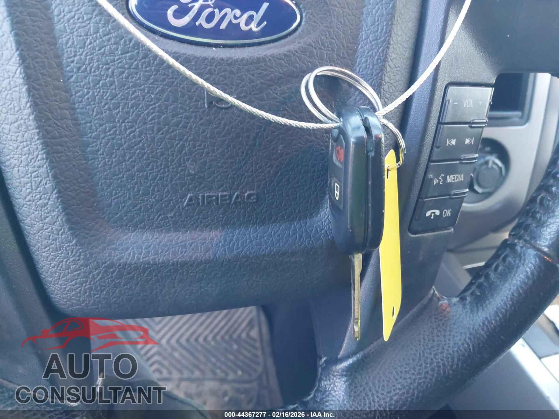 FORD EXPEDITION 2017 - 1FMJU1JT8HEA74395