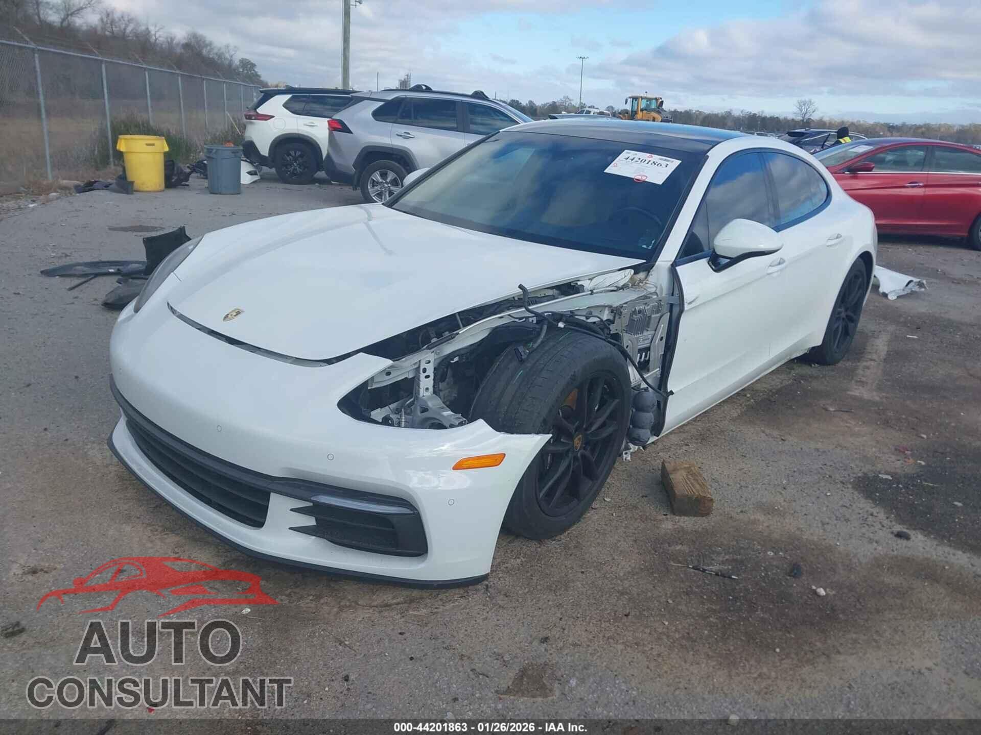 PORSCHE PANAMERA 2017 - WP0AA2A71HL102216