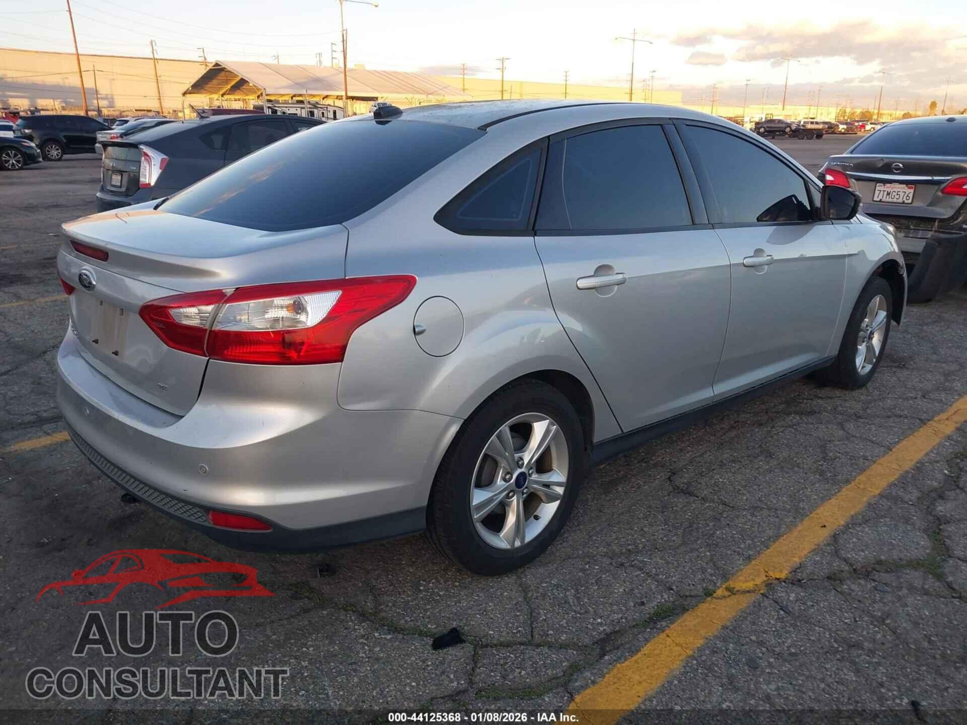 FORD FOCUS 2014 - 1FADP3F27EL237474