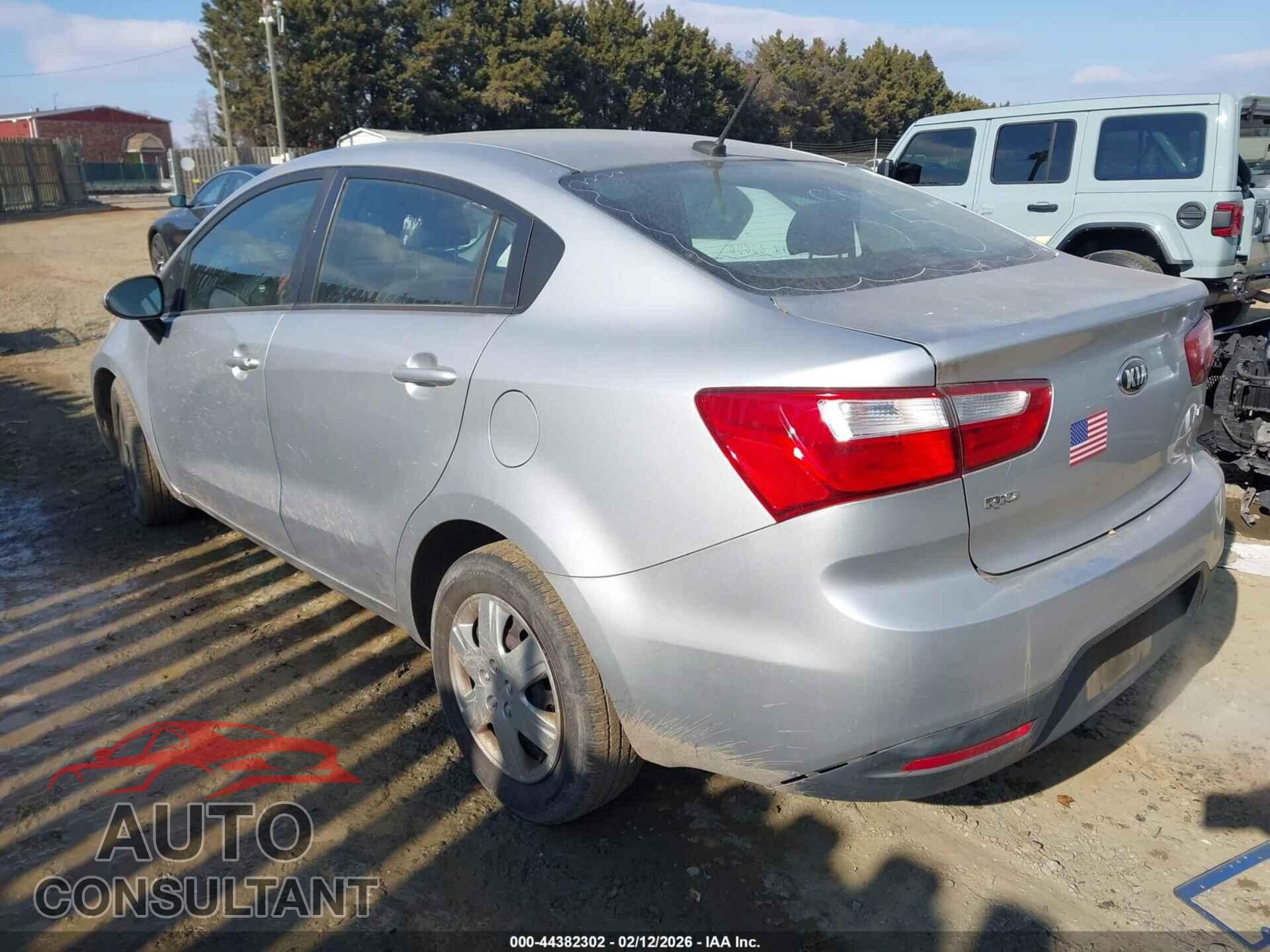 KIA RIO 2014 - KNADM4A36E6335982