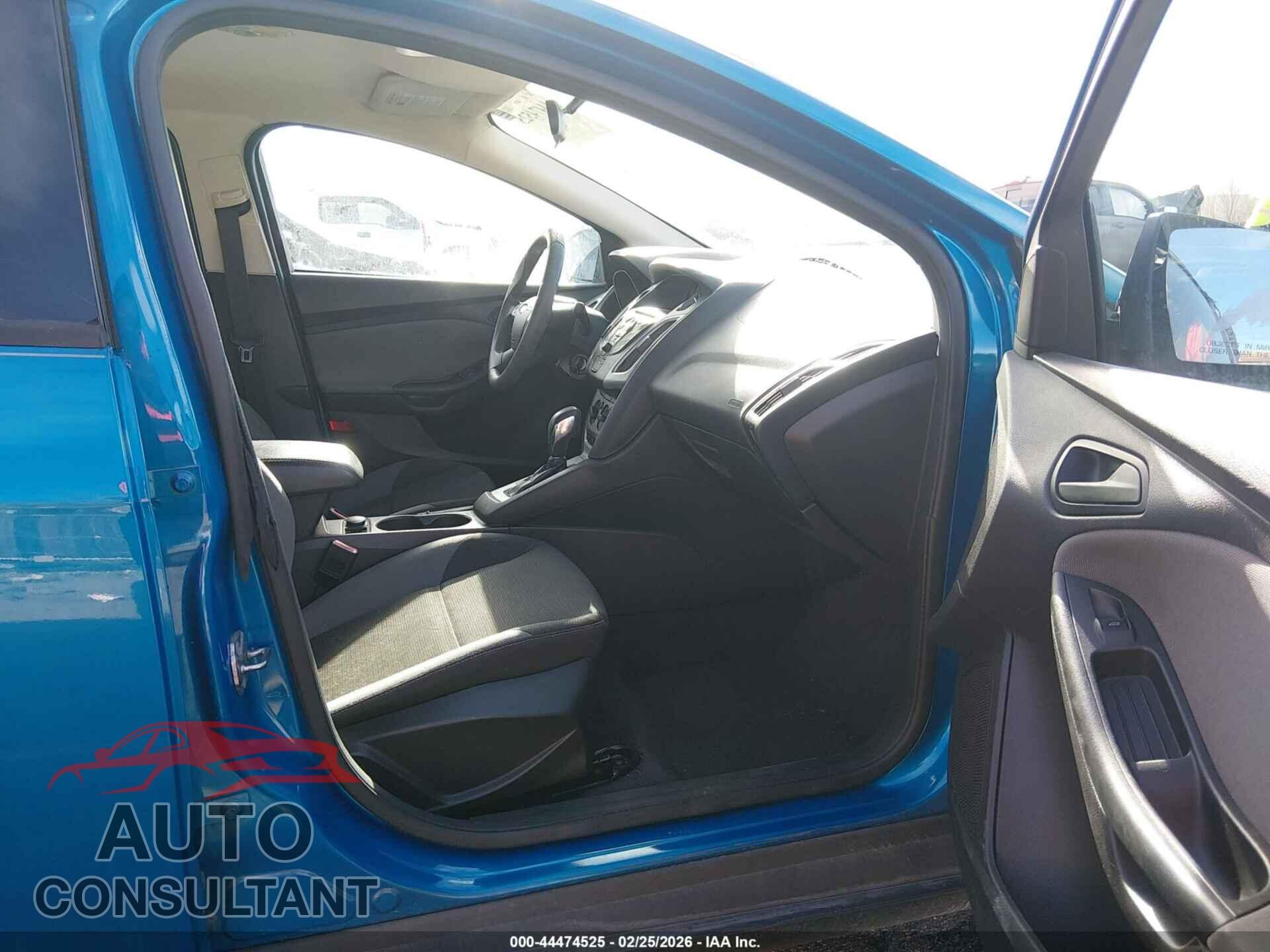 FORD FOCUS 2012 - 1FAHP3F26CL413641