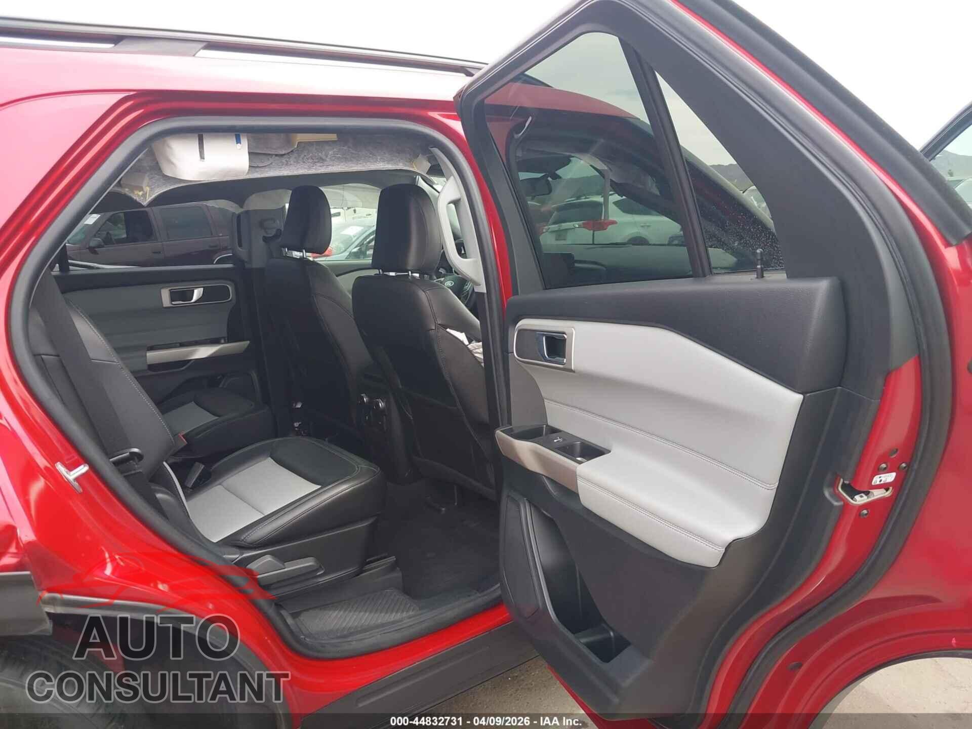FORD EXPLORER 2022 - 1FMSK7DH1NGC19183