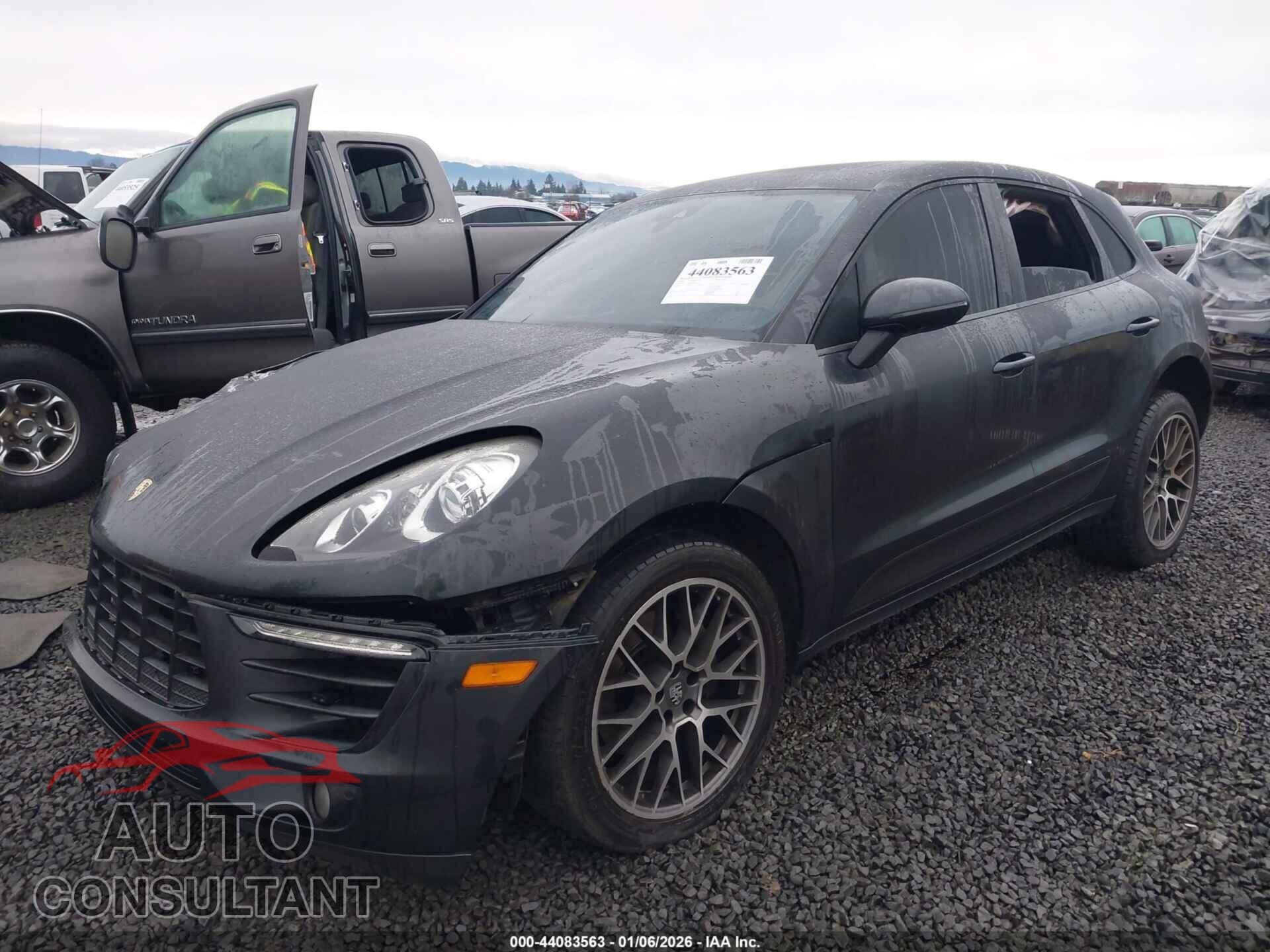 PORSCHE MACAN 2018 - WP1AA2A56JLB04210
