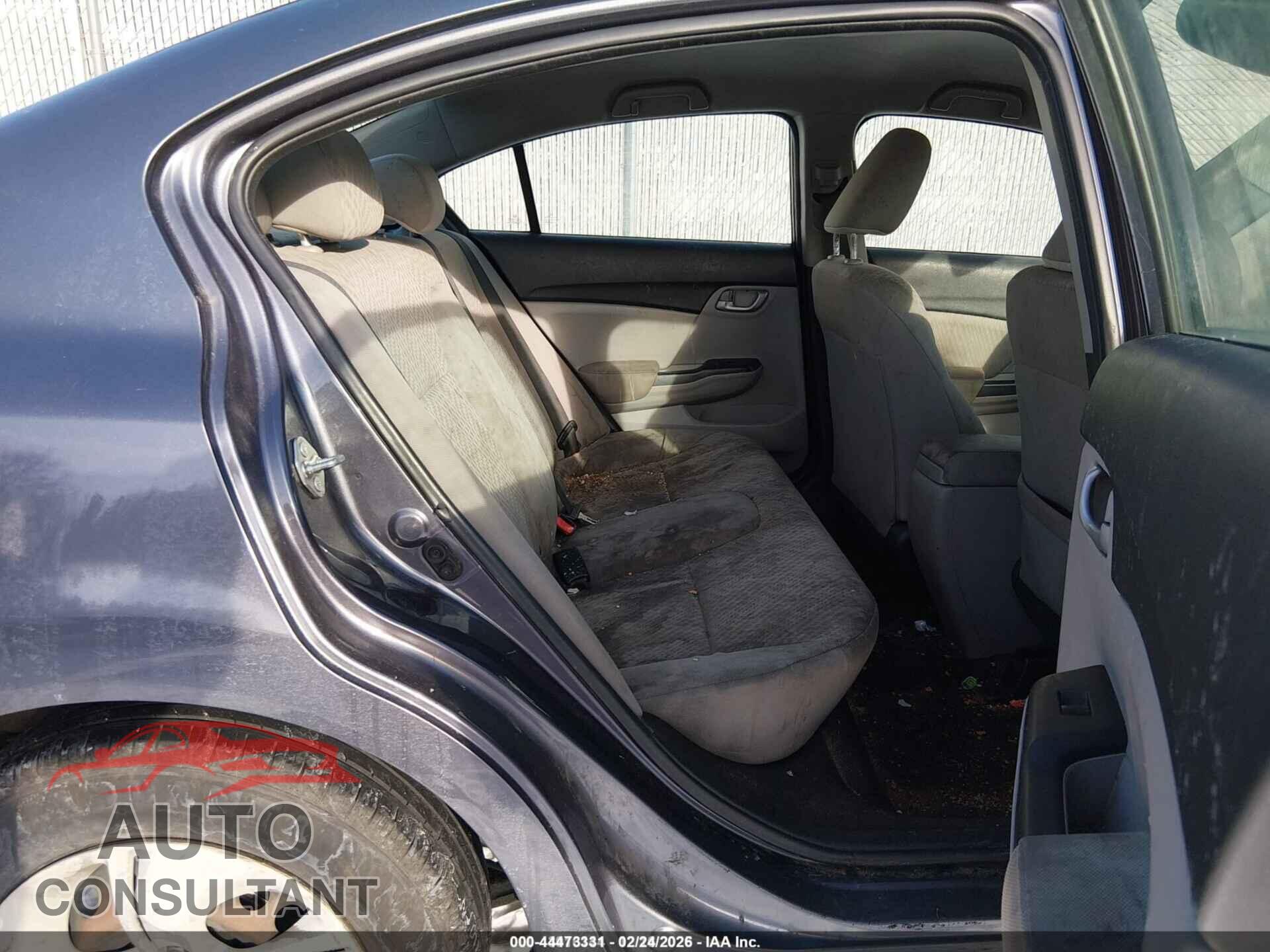 HONDA CIVIC 2014 - 19XFB2F53EE038663