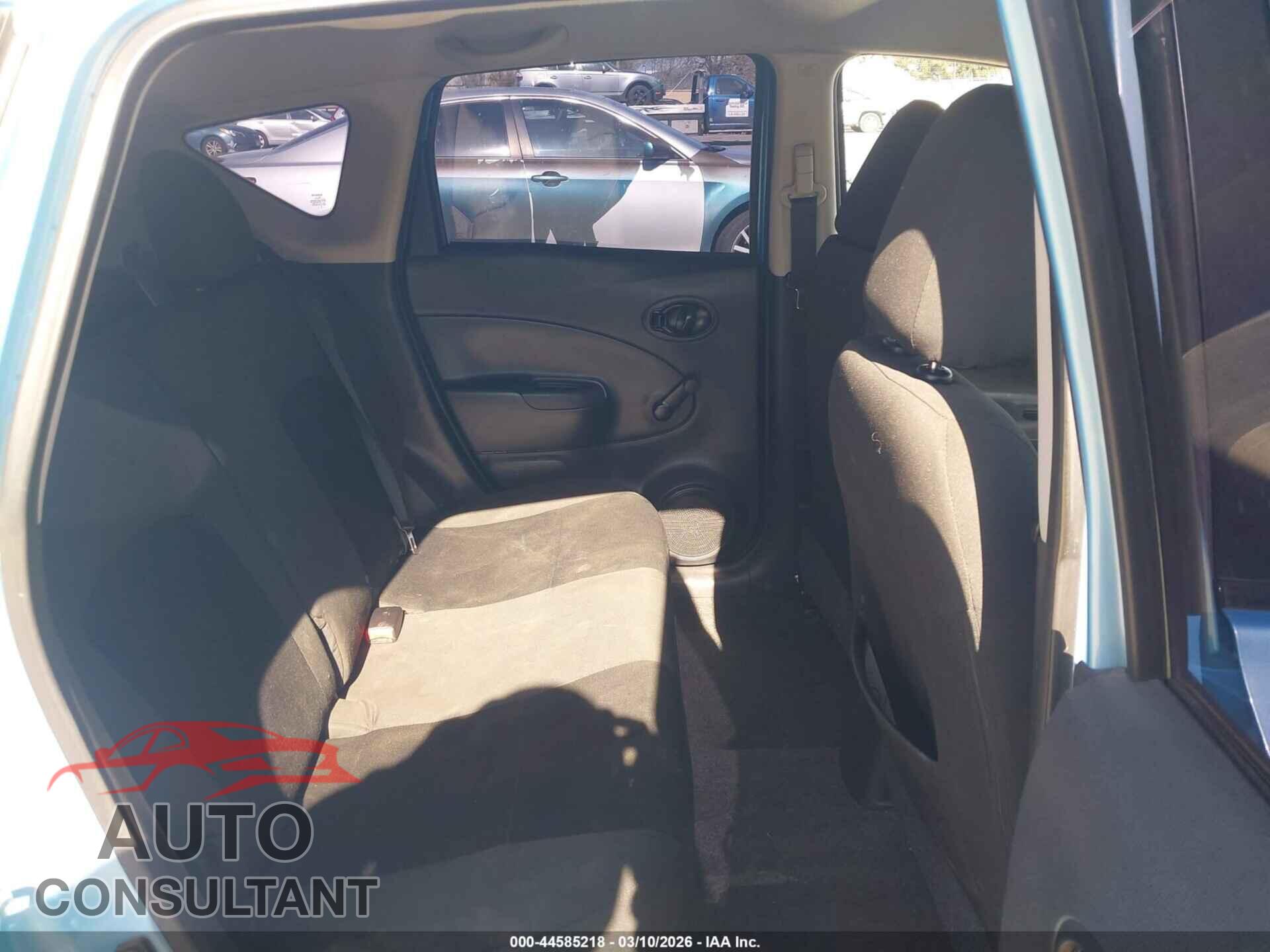 NISSAN VERSA NOTE 2015 - 3N1CE2CPXFL425985