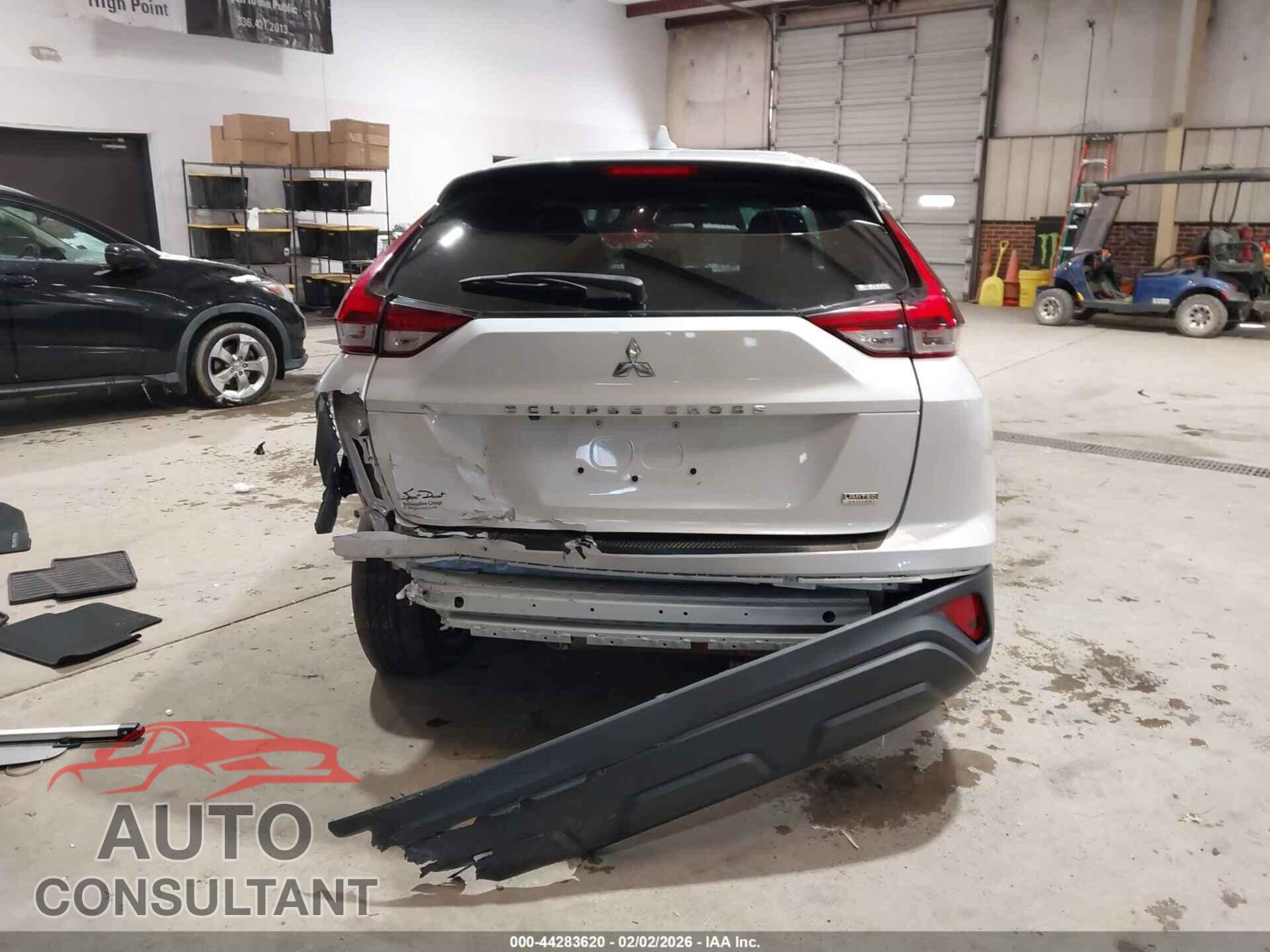 MITSUBISHI ECLIPSE CROSS 2024 - JA4ATVAA1RZ010426