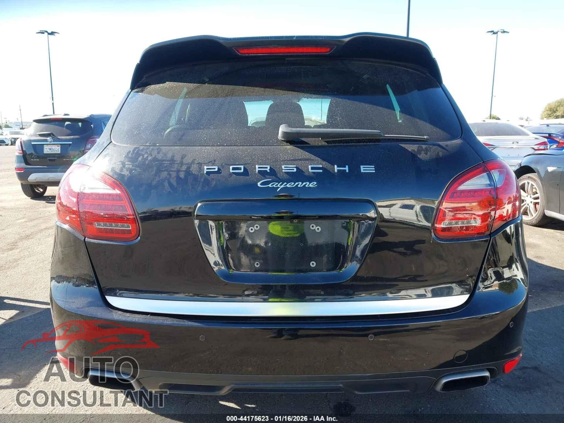 PORSCHE CAYENNE 2012 - WP1AA2A25CLA00543