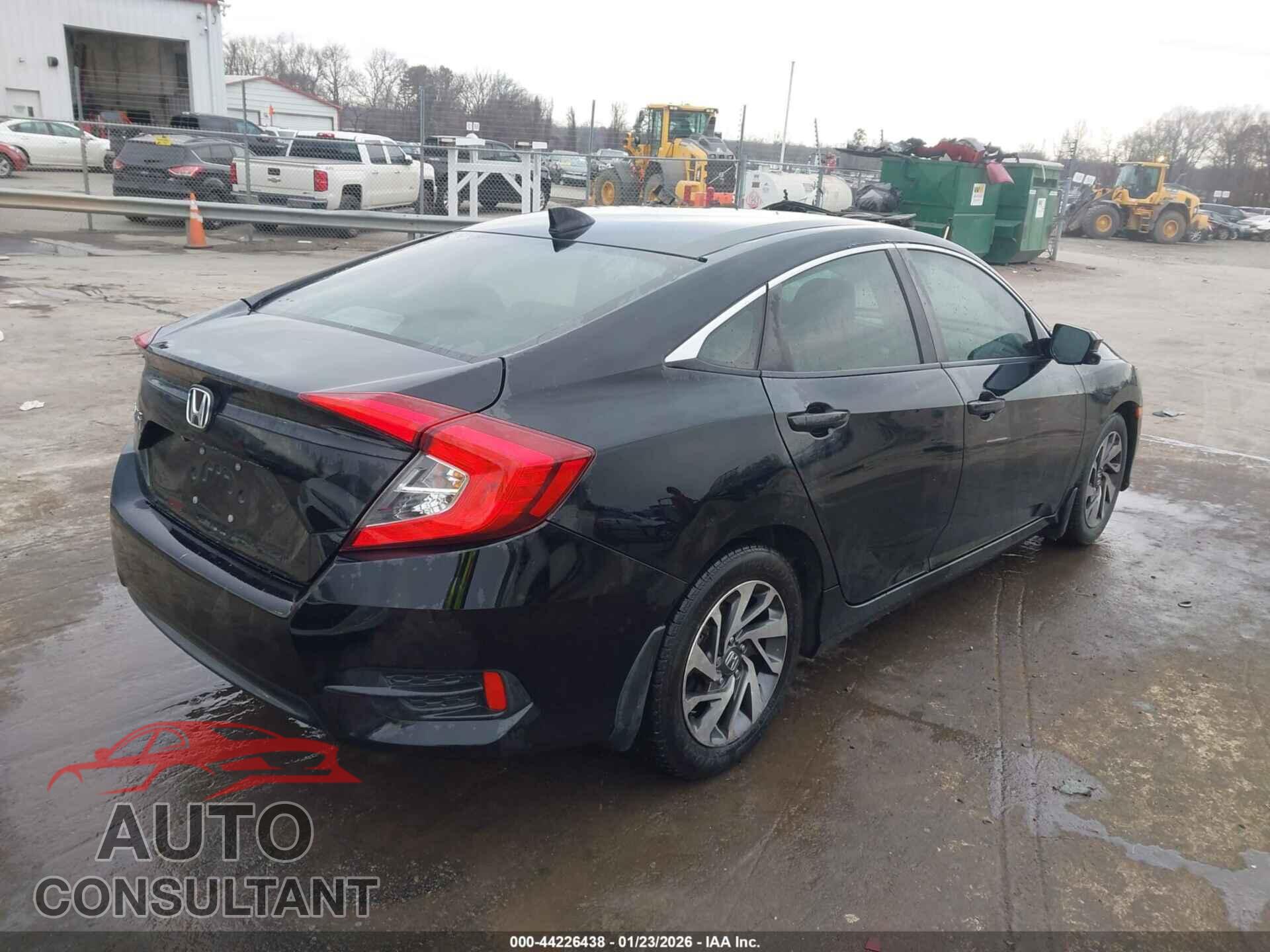 HONDA CIVIC 2017 - 19XFC2F78HE037950