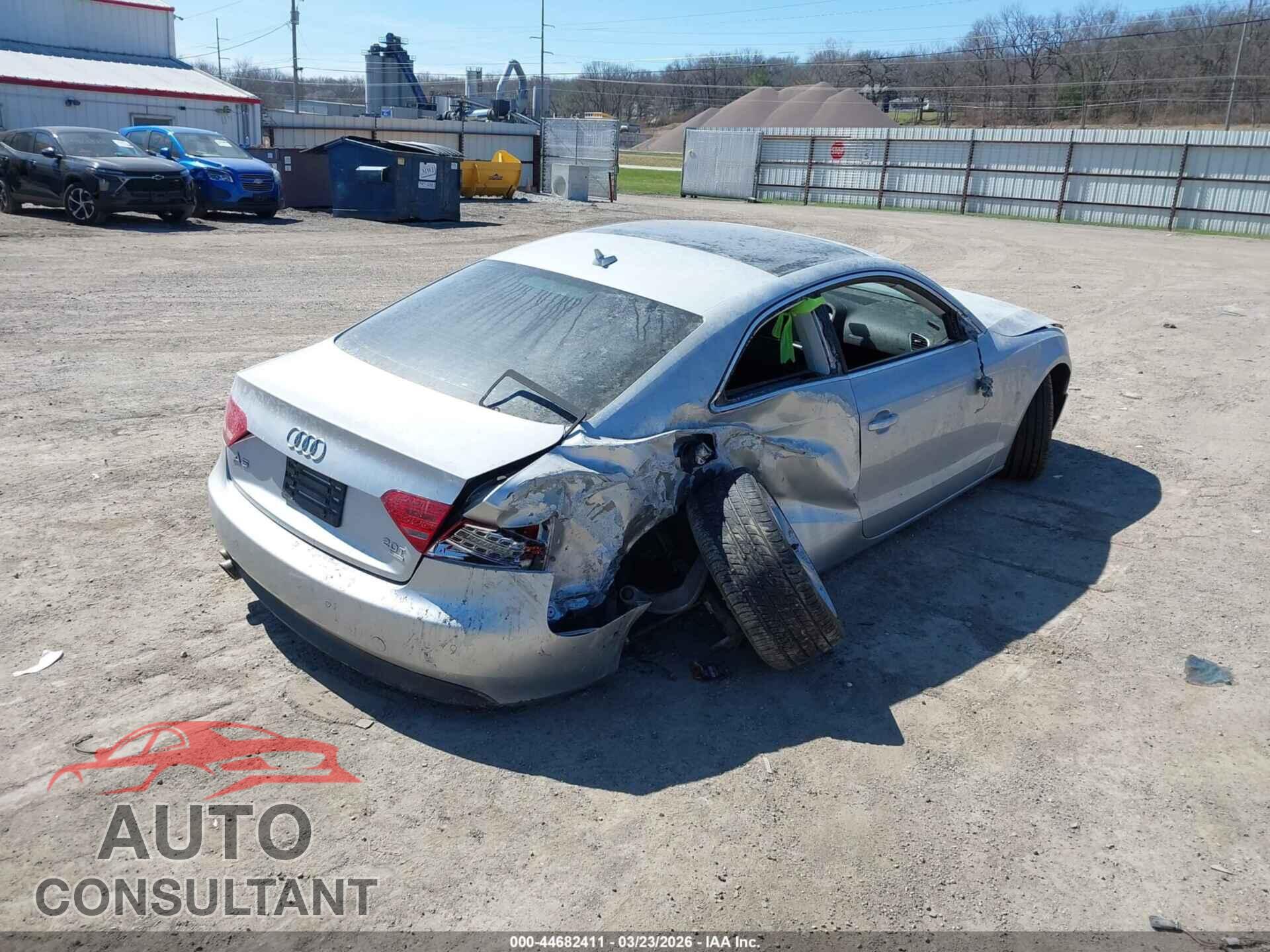 AUDI A5 2010 - WAULFAFRXAA002659