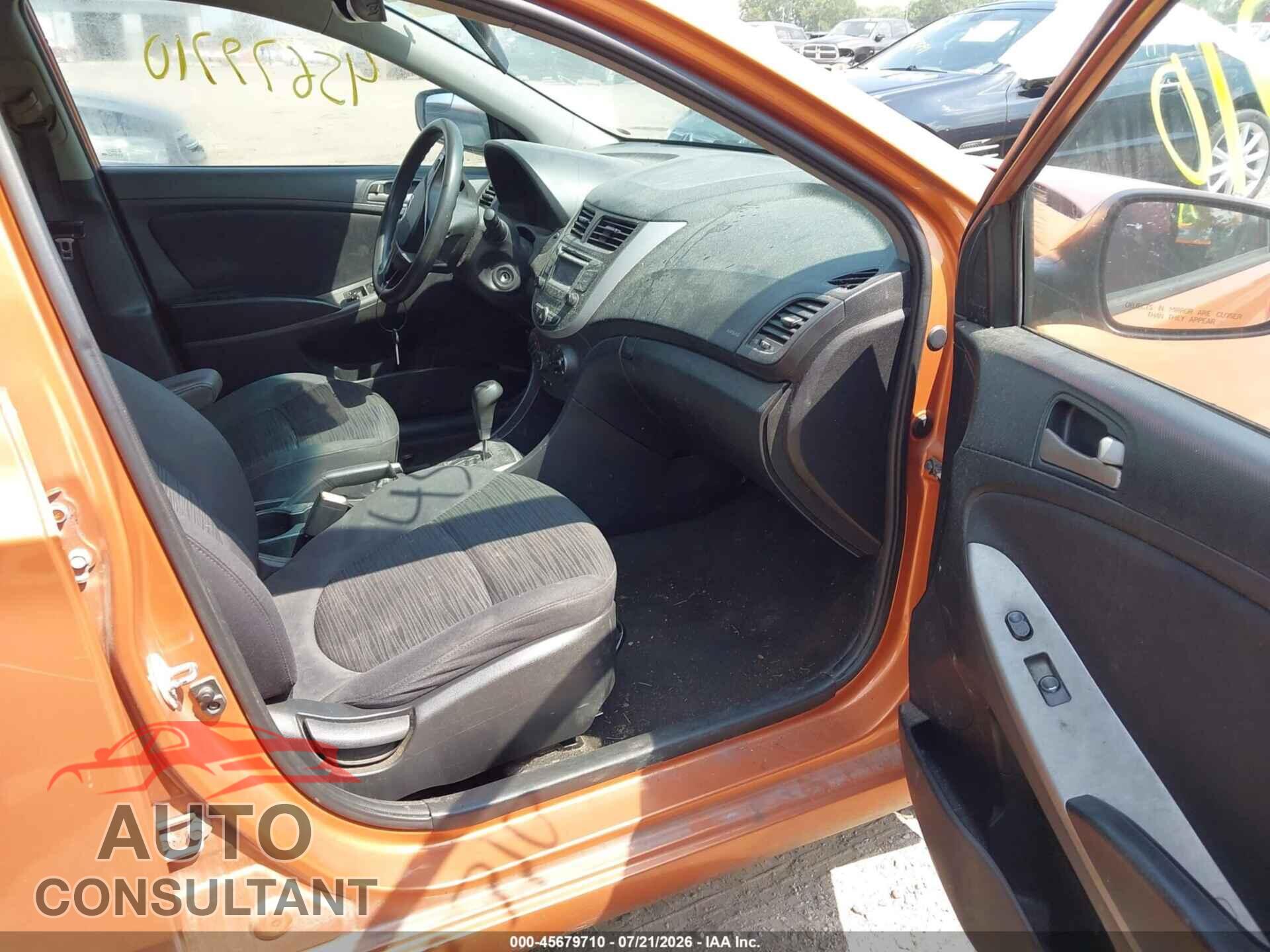 HYUNDAI ACCENT 2016 - KMHCT5AE6GU244276