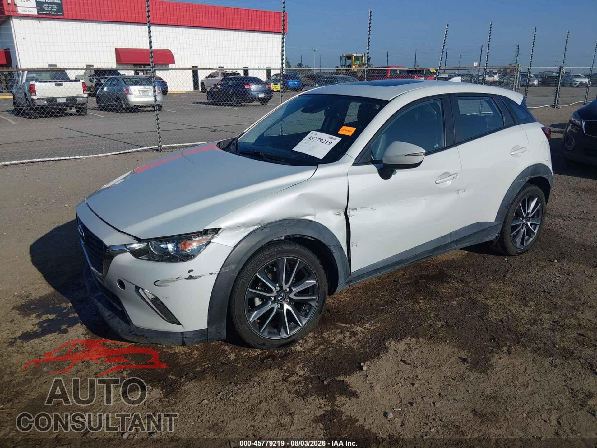 MAZDA CX-3 2018 - JM1DKDC76J0331324