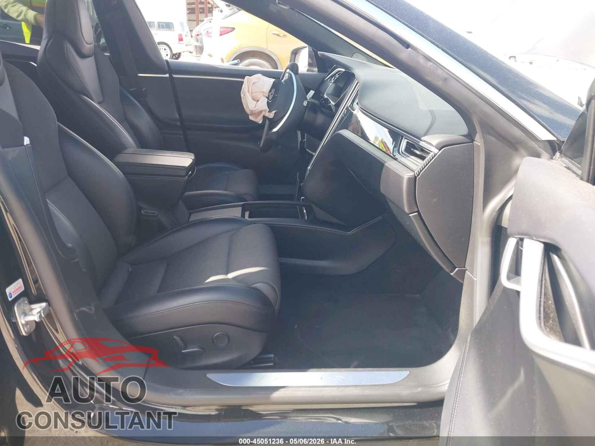 TESLA MODEL S 2017 - 5YJSA1E19HF232669