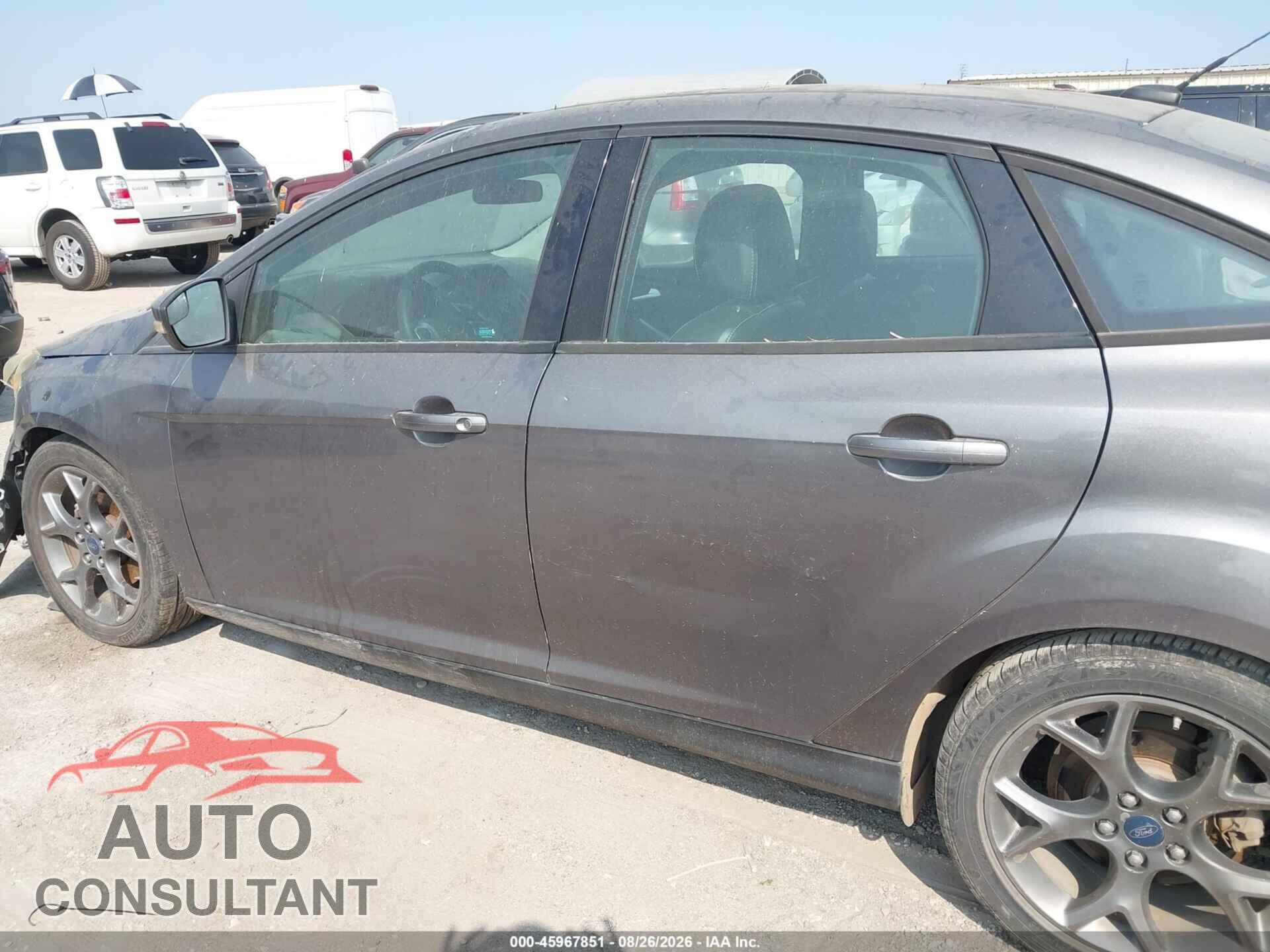 FORD FOCUS 2014 - 1FADP3F29EL296493