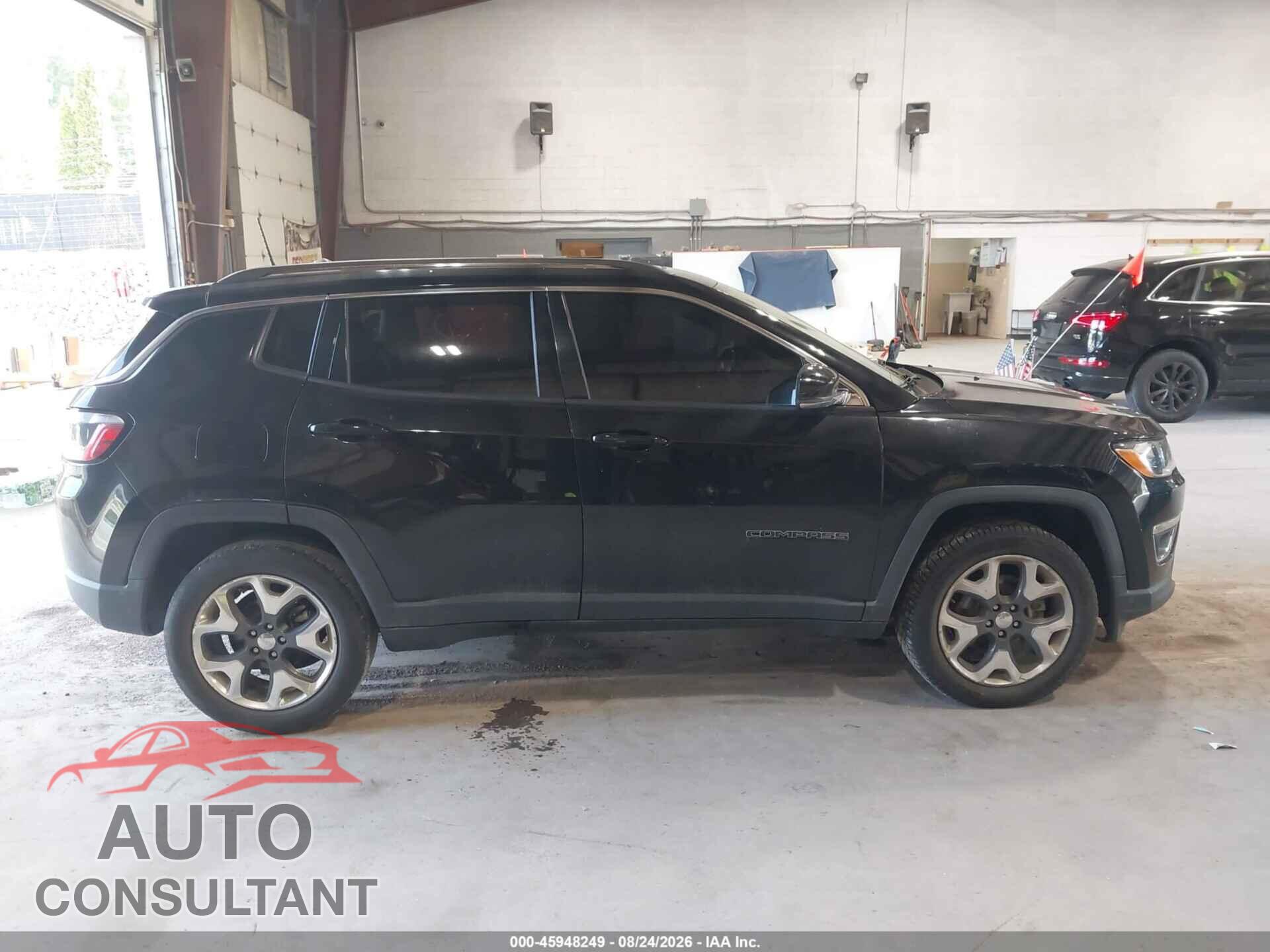 JEEP COMPASS 2018 - 3C4NJDCB1JT108123