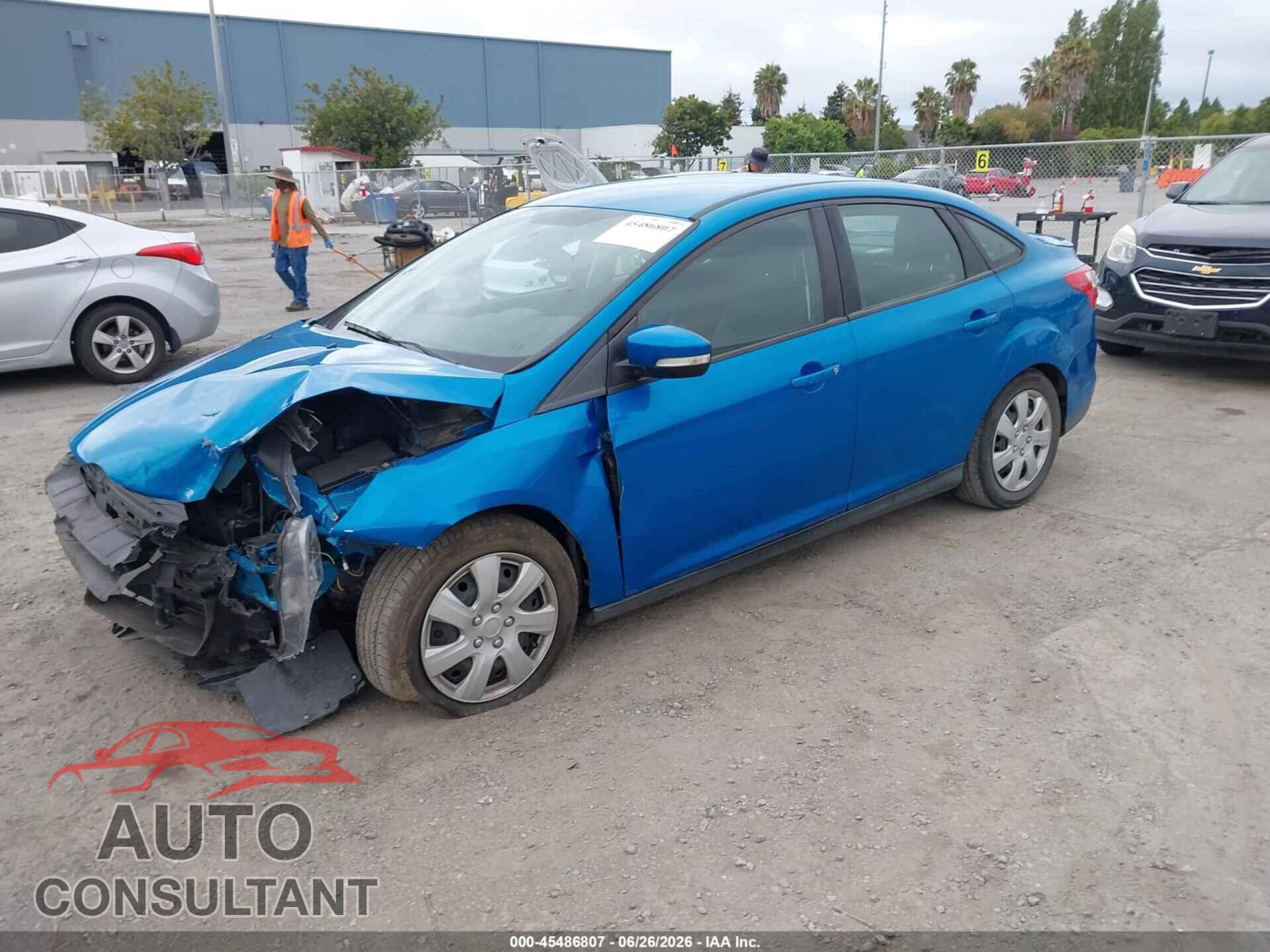 FORD FOCUS 2014 - 1FADP3F25EL355698