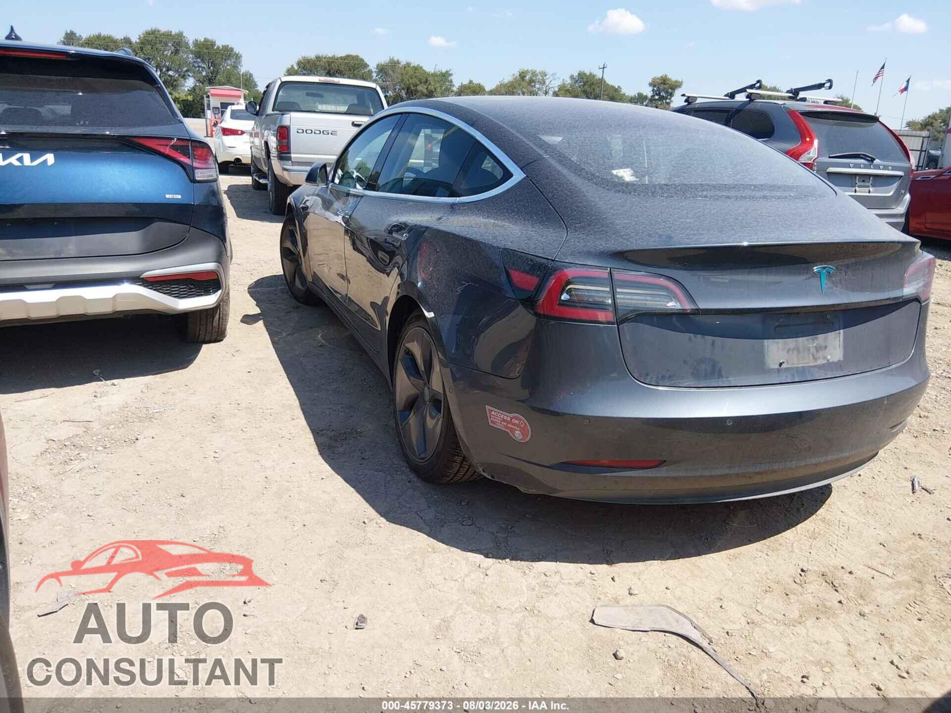 TESLA MODEL 3 2018 - 5YJ3E1EA9JF033992