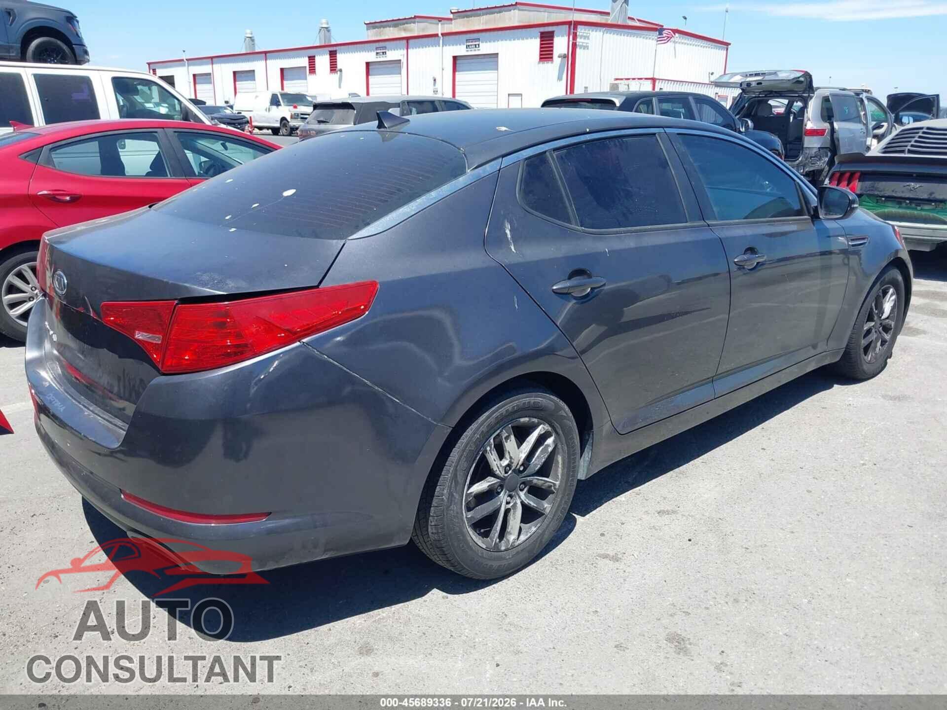 KIA OPTIMA 2011 - KNAGM4A70B5117733
