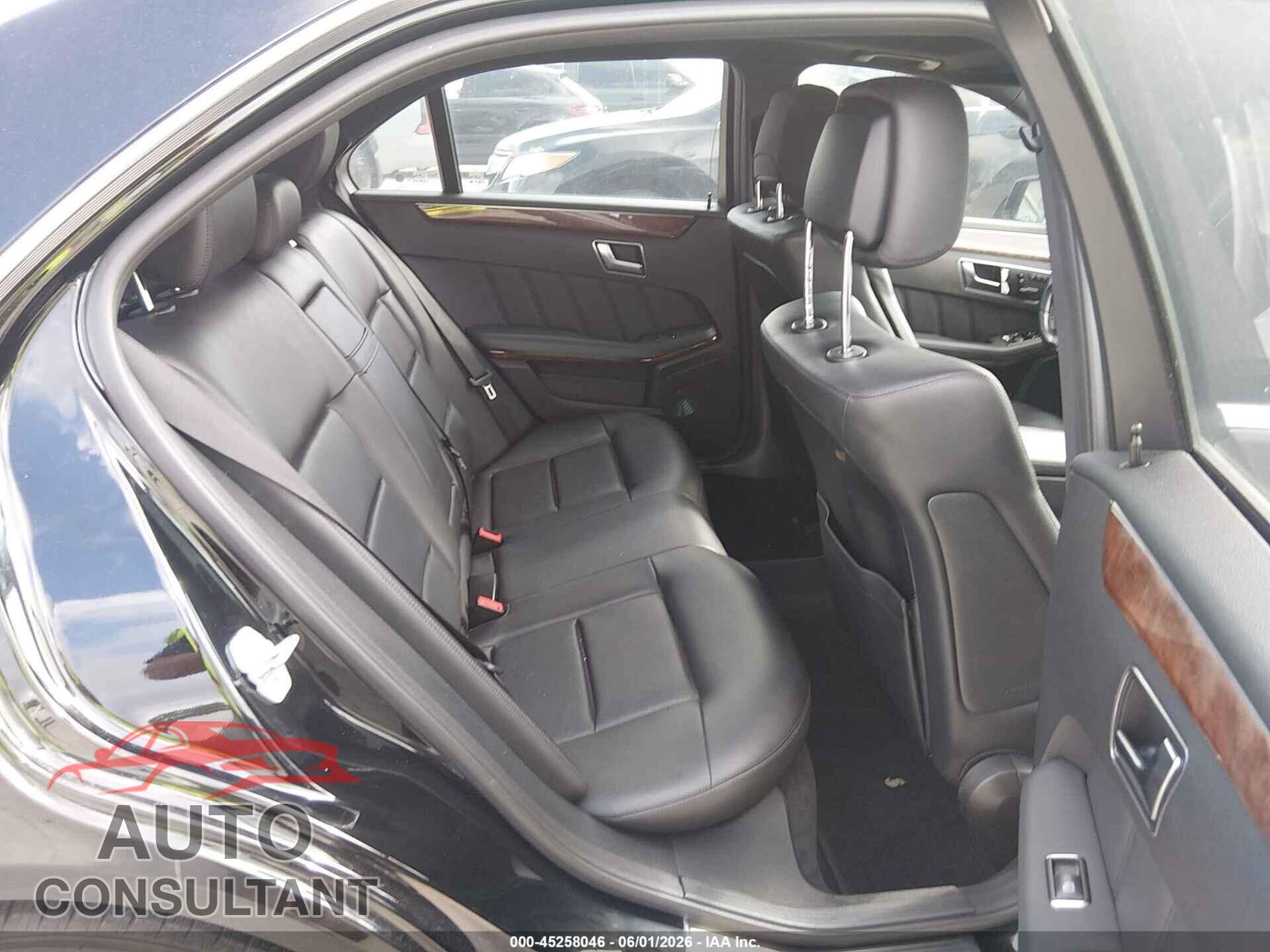 MERCEDES-BENZ E 350 2012 - WDDHF5KB8CA628275