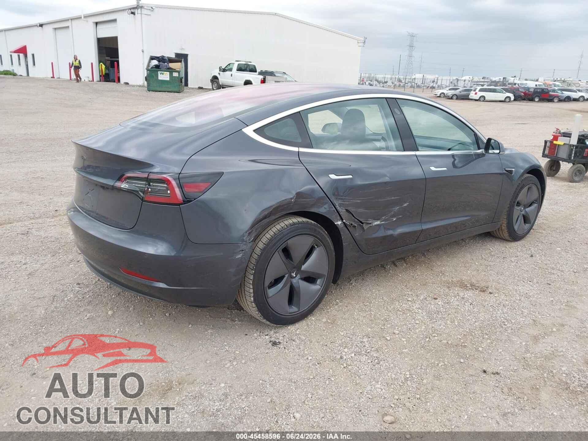 TESLA MODEL 3 2018 - 5YJ3E1EA5JF006918