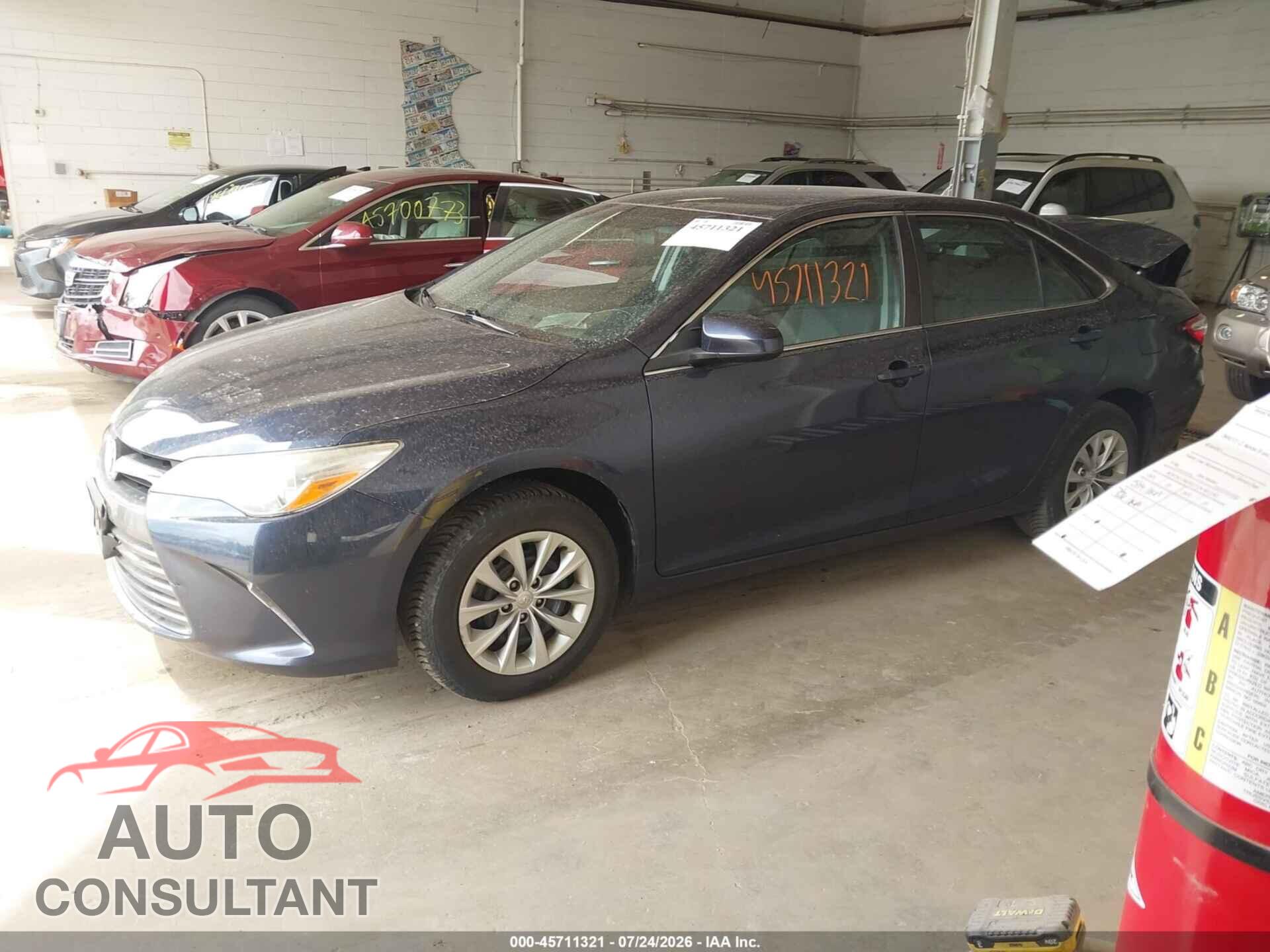 TOYOTA CAMRY 2017 - 4T1BF1FK5HU803473