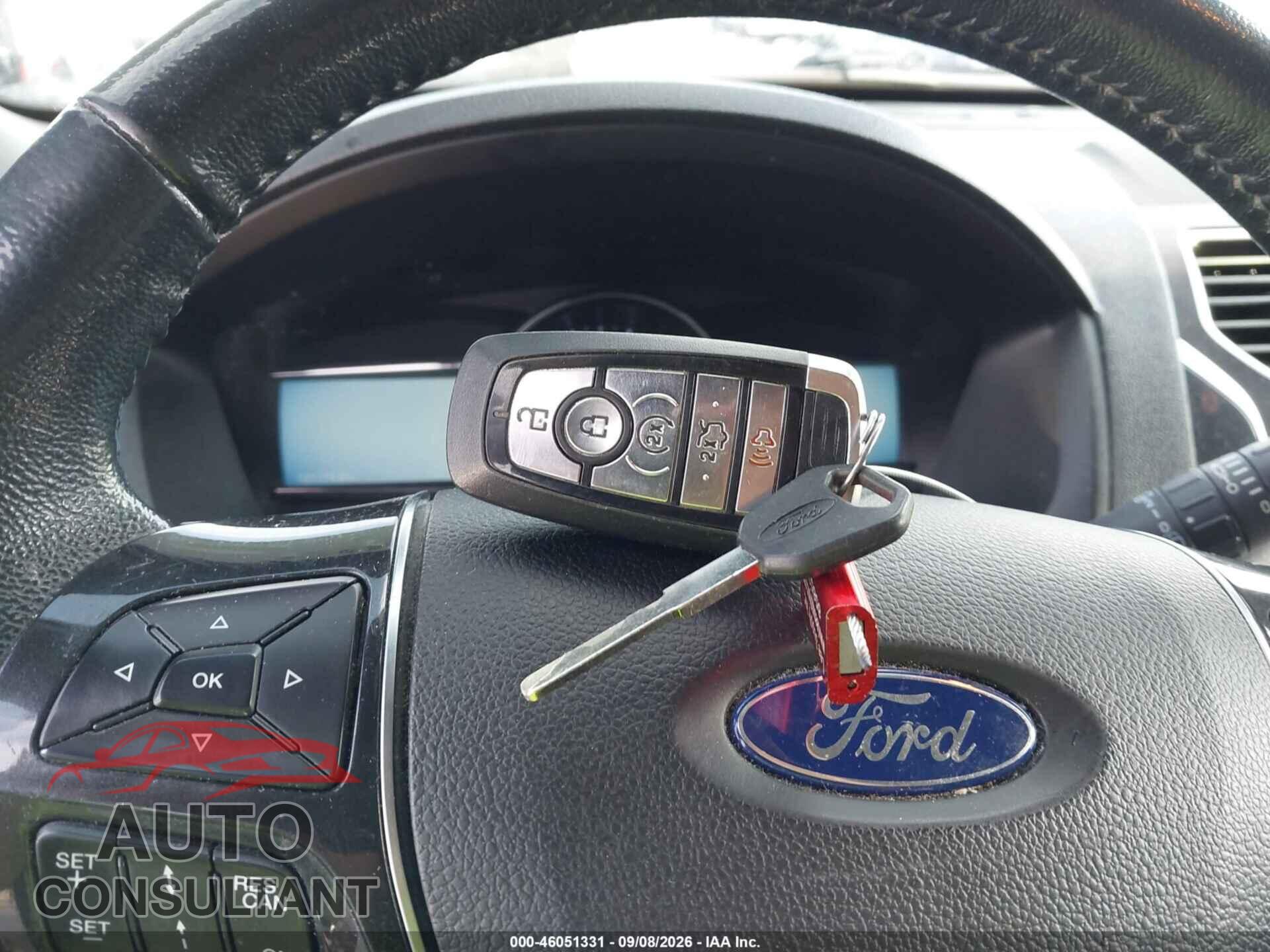 FORD EXPLORER 2018 - 1FM5K8F82JGB43421