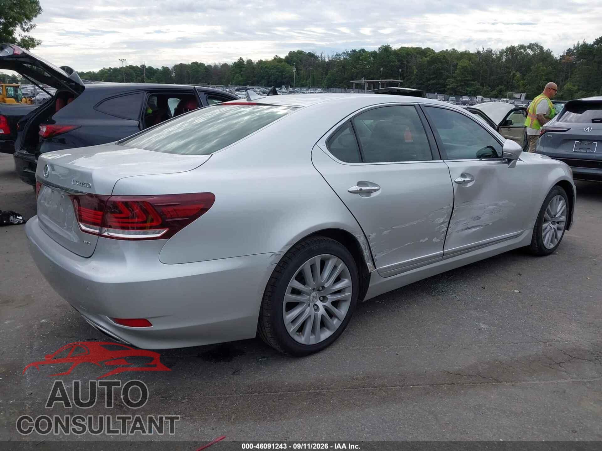 LEXUS LS 460 2013 - JTHCL5EF8D5017358