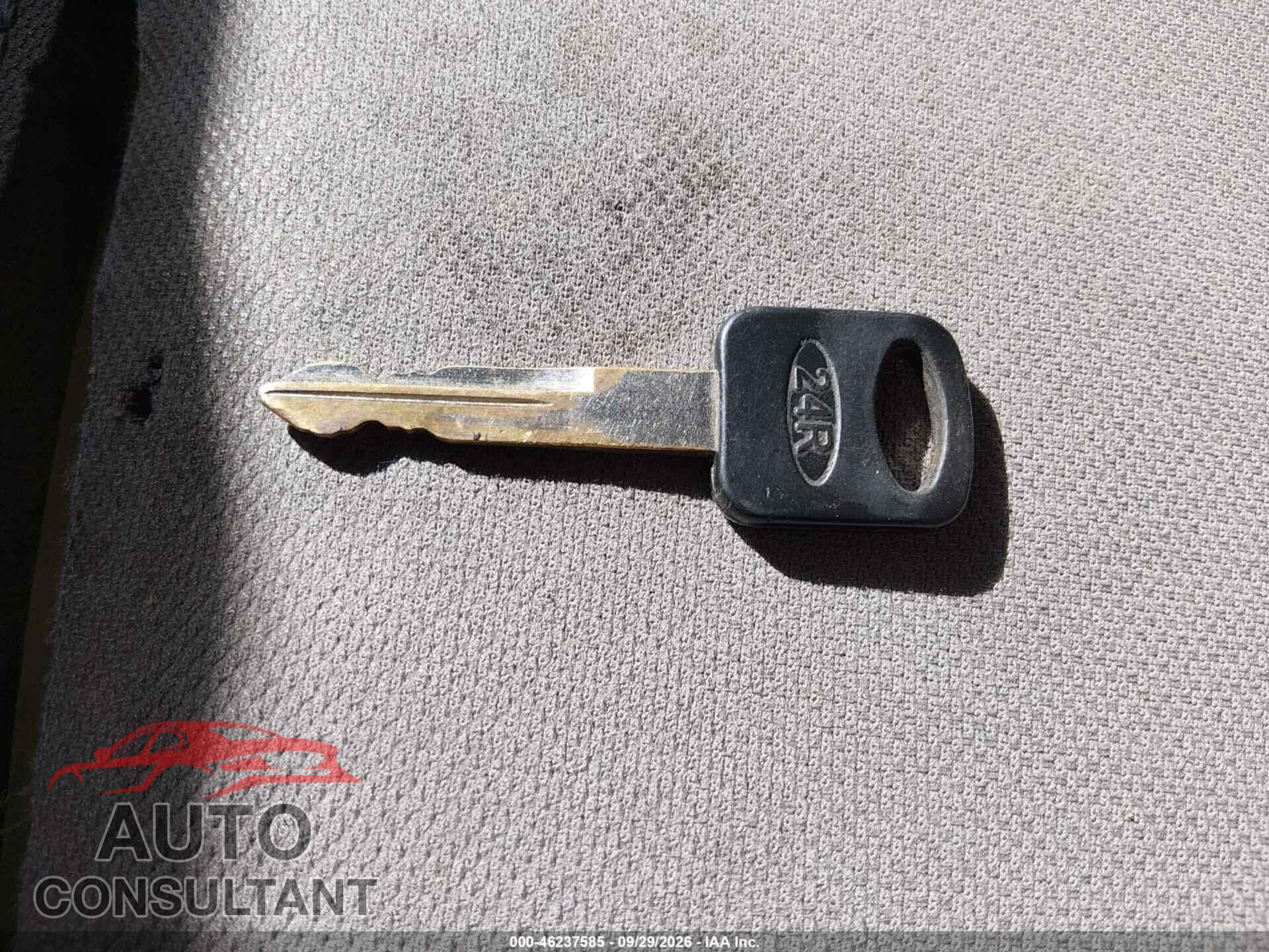 FORD E-250 2011 - 1FTNE2EW7BDA50163