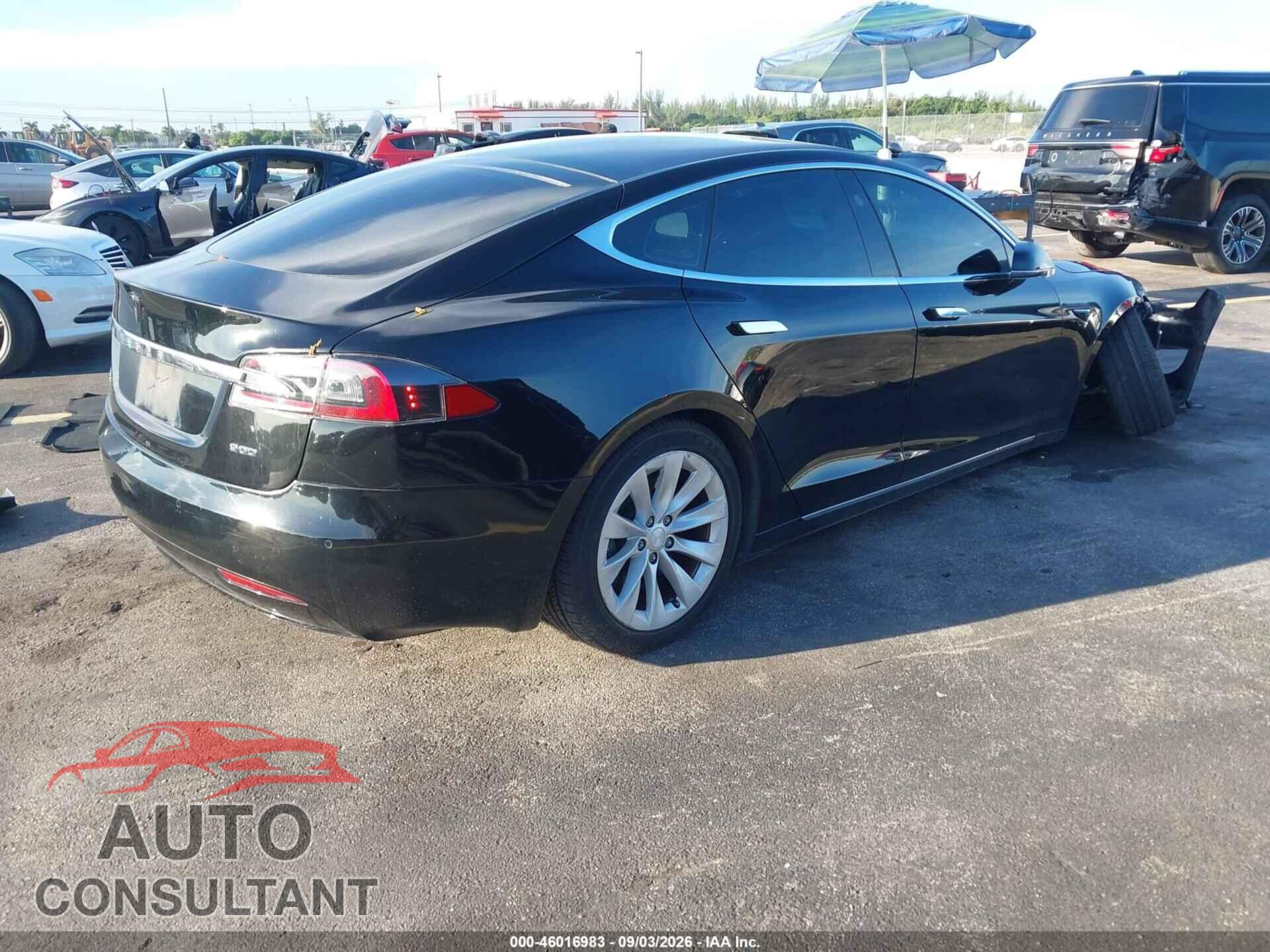 TESLA MODEL S 2017 - 5YJSA1E25HF193507