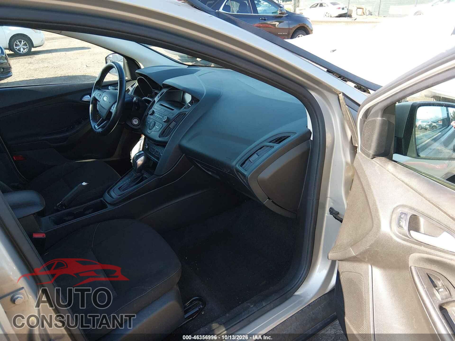 FORD FOCUS 2016 - 1FADP3K29GL375929