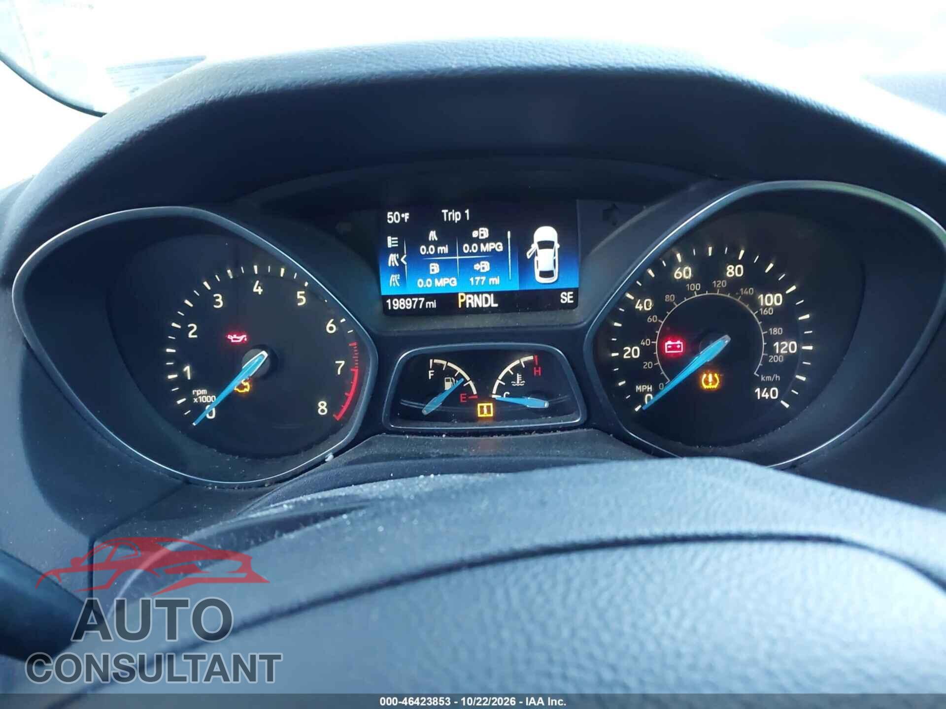 FORD FOCUS 2017 - 1FADP3K24HL215877