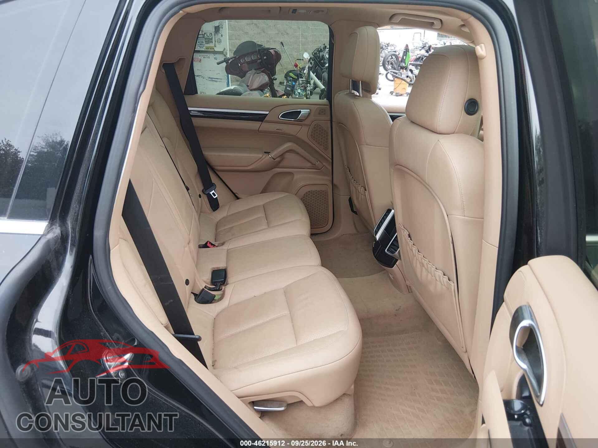 PORSCHE CAYENNE 2012 - WP1AA2A2XCLA04751