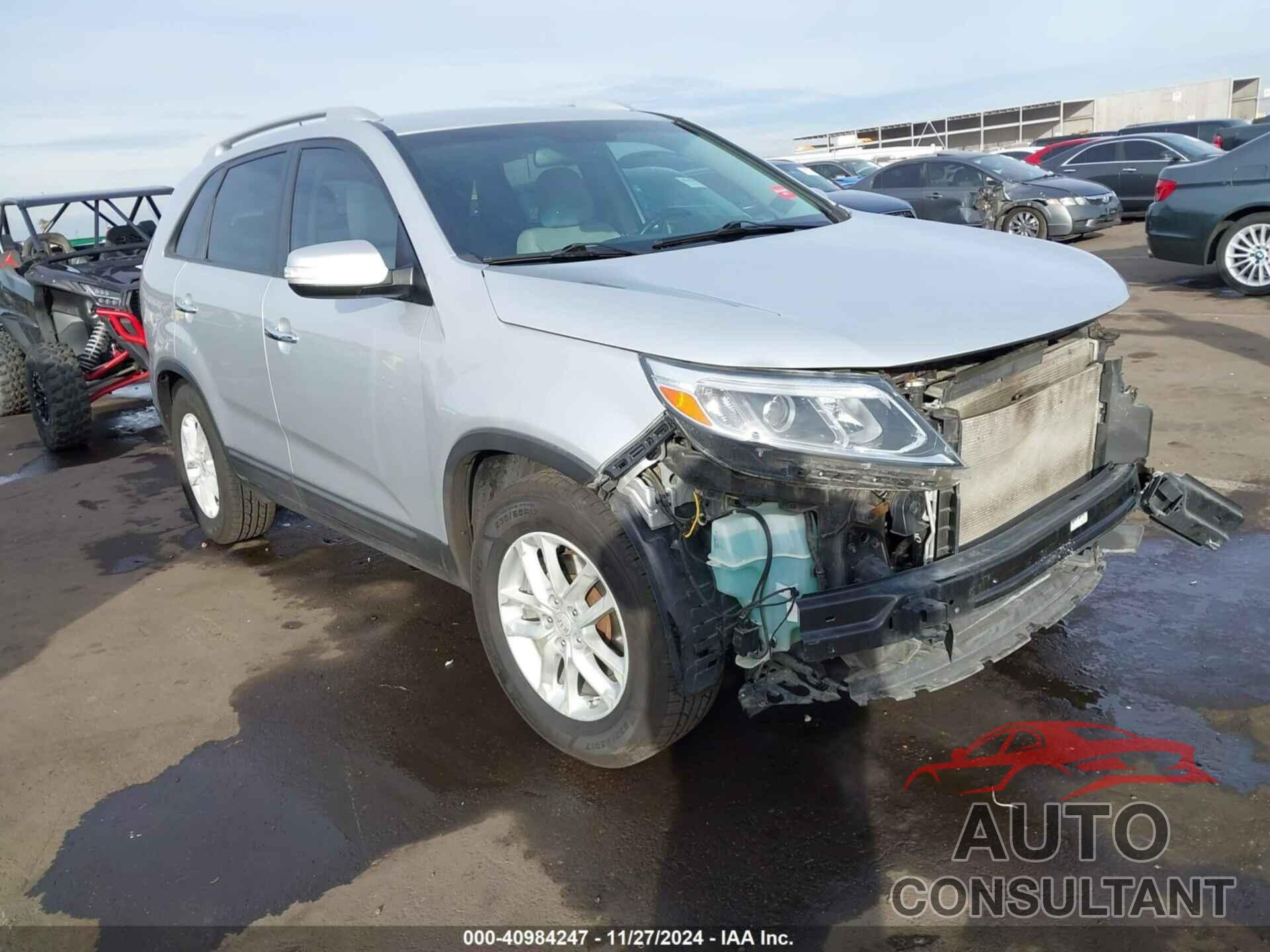 KIA SORENTO 2014 - 5XYKT4A61EG481033