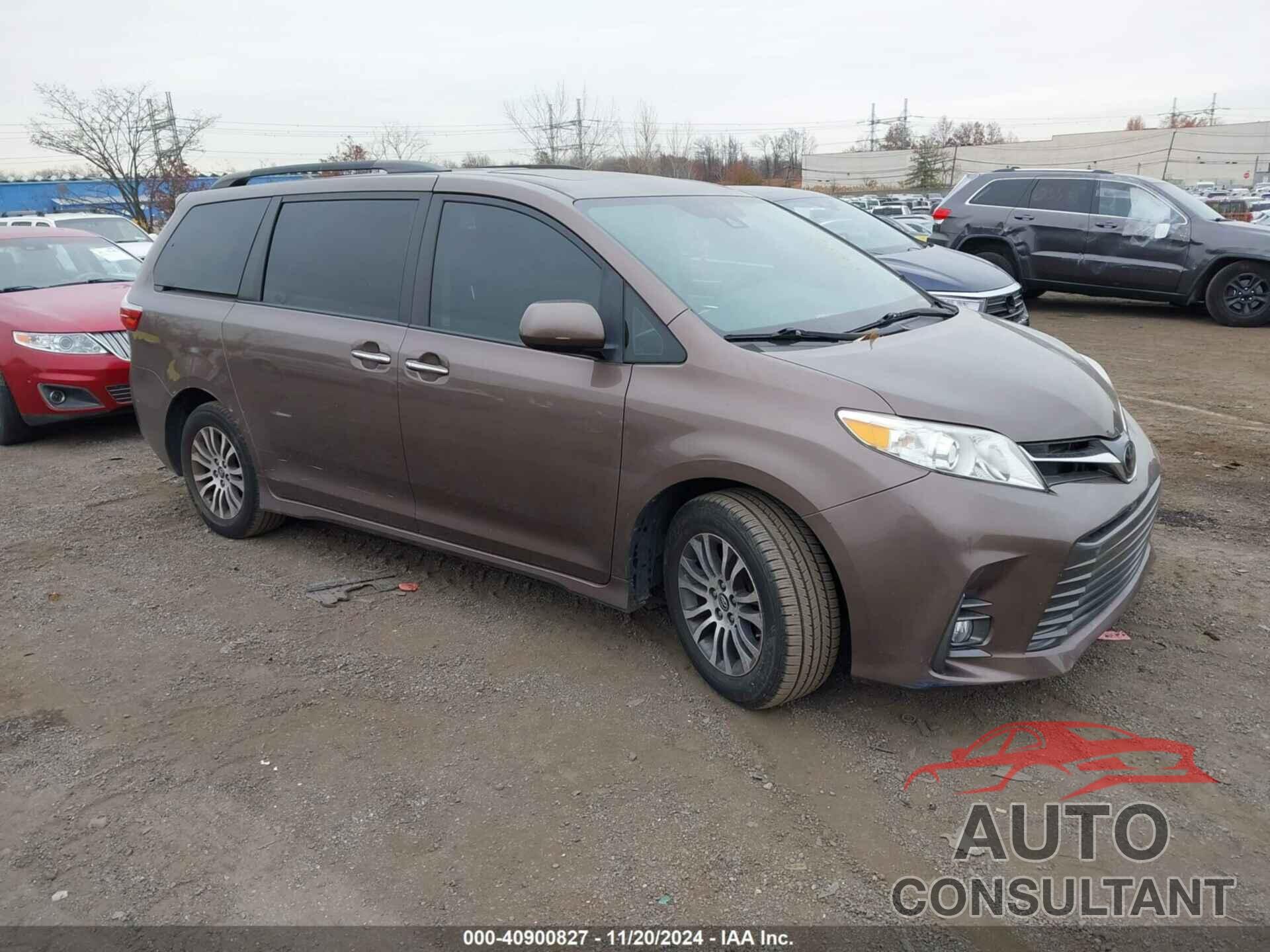 TOYOTA SIENNA 2019 - 5TDYZ3DC4KS987264