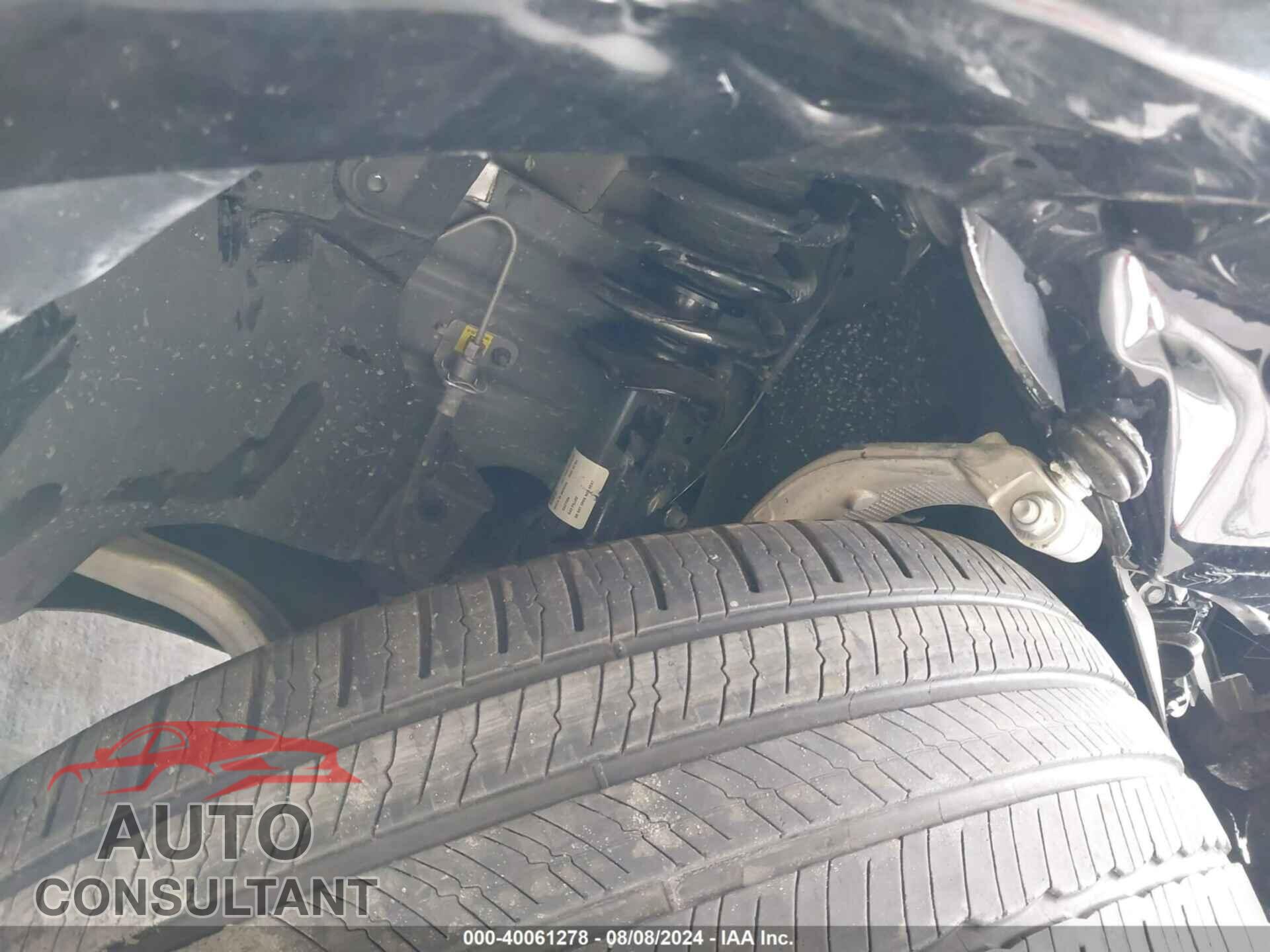 TESLA MODEL 3 2018 - 5YJ3E1EA6JF155189