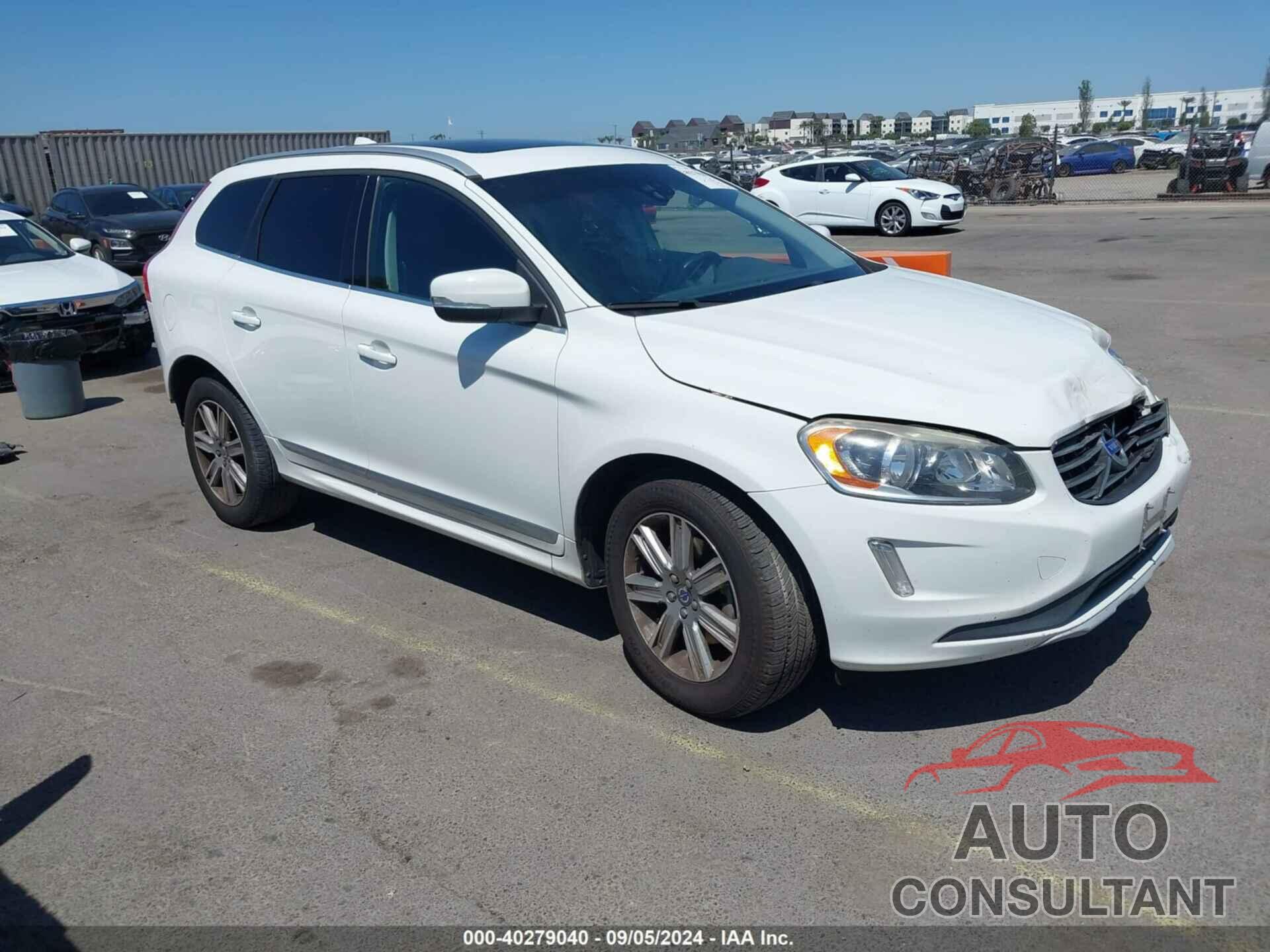 VOLVO XC60 2017 - YV440MDUXH2010036