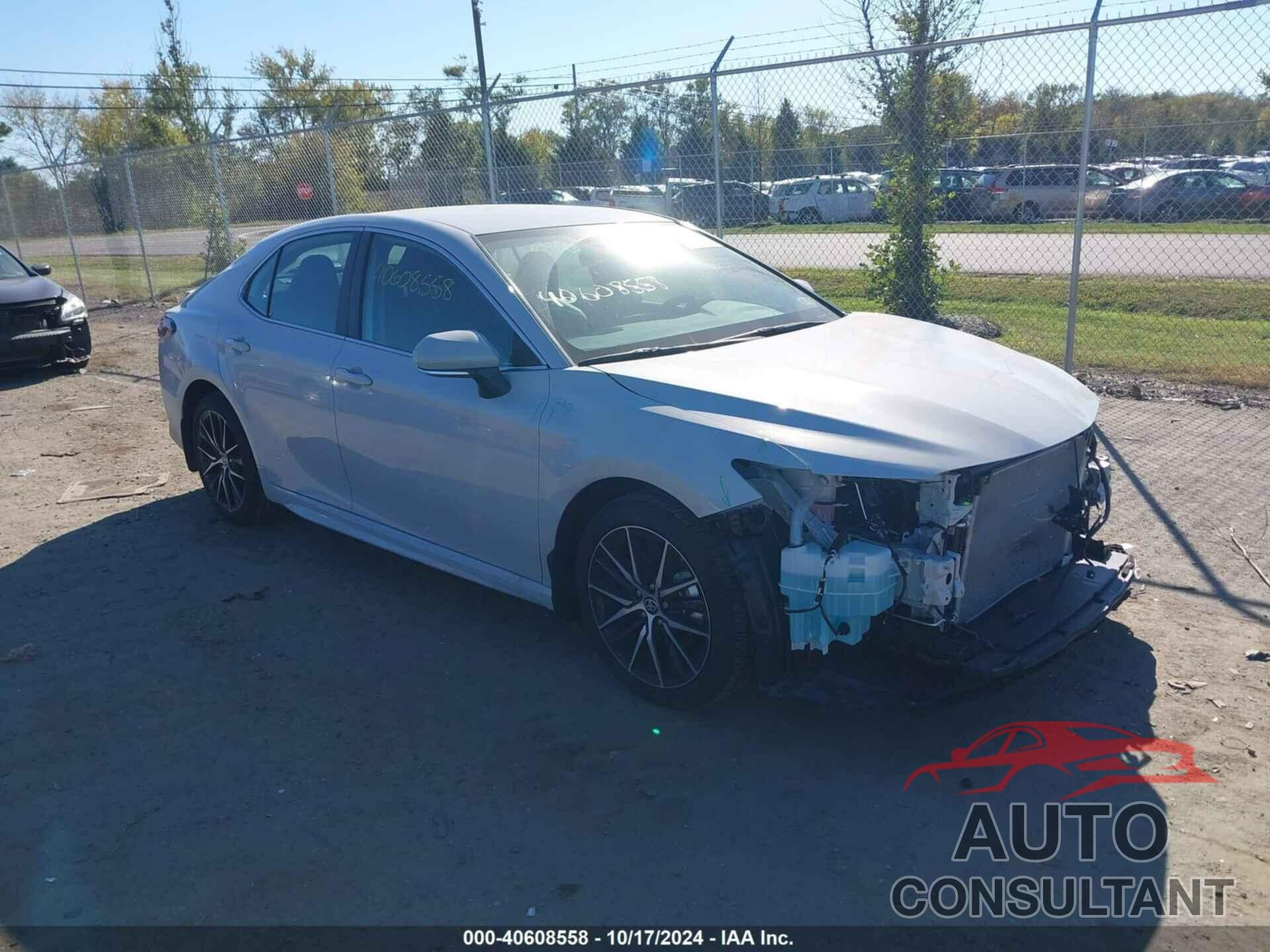 TOYOTA CAMRY 2024 - 4T1G11AKXRU257928