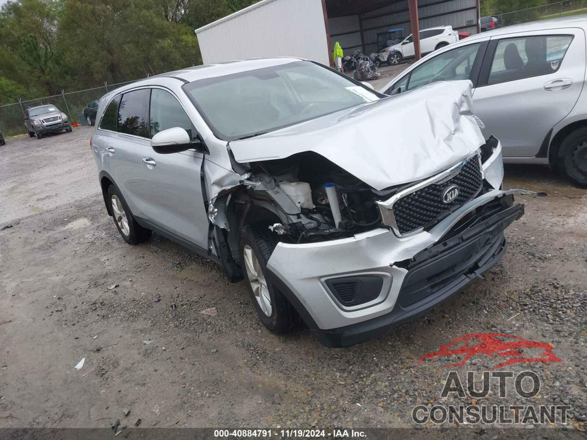 KIA SORENTO 2017 - 5XYPG4A37HG301557