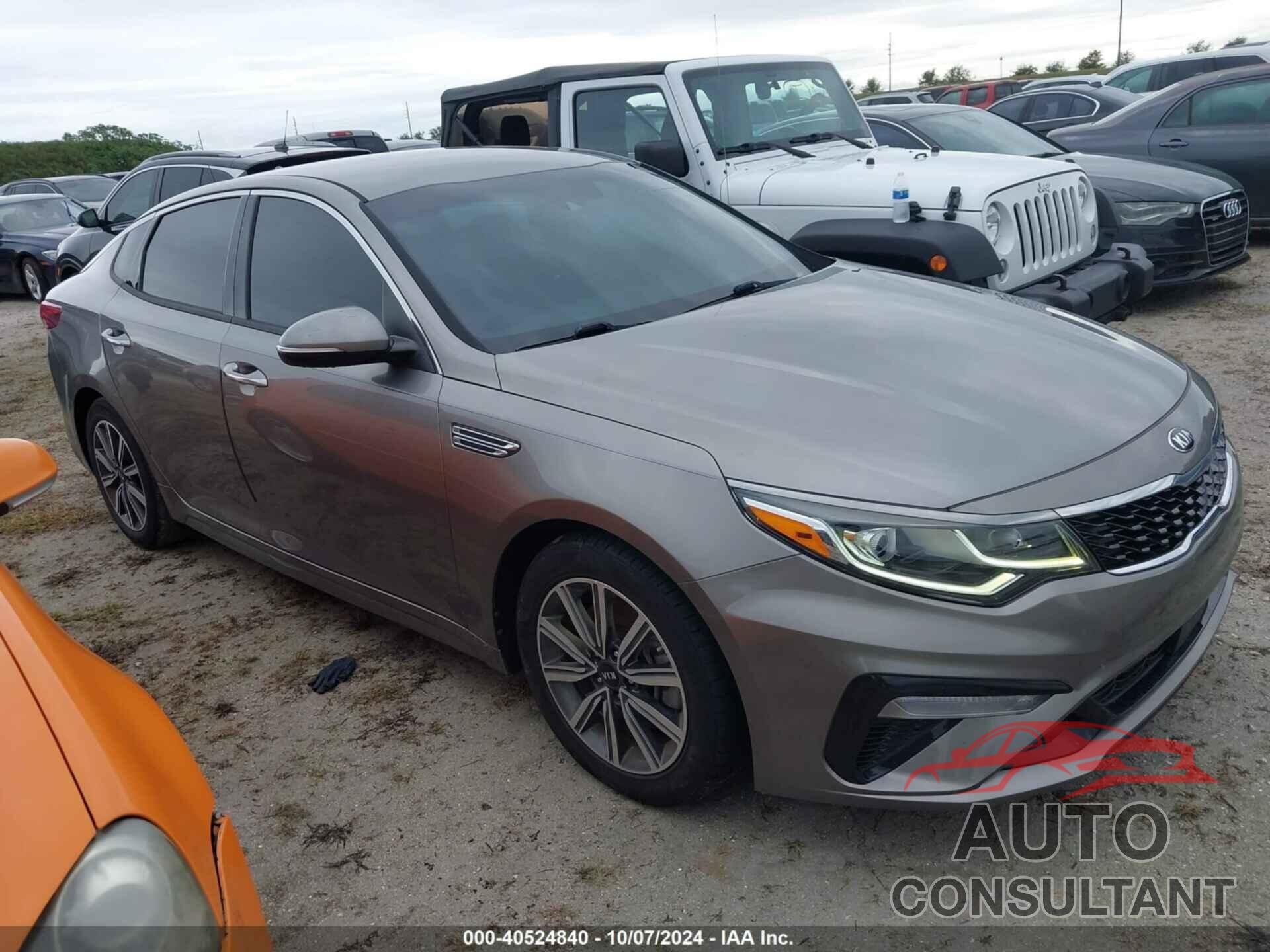 KIA OPTIMA 2019 - 5XXGU4L12KG314197