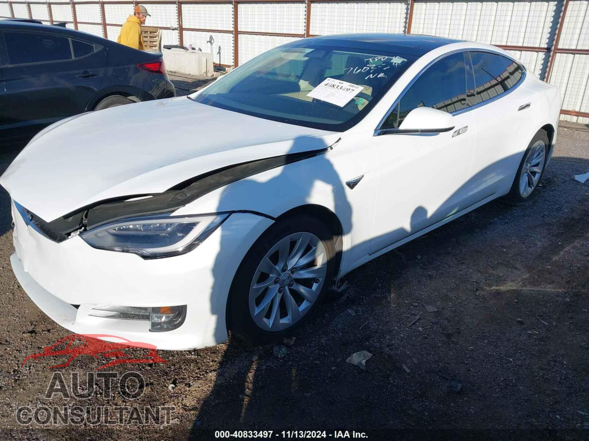 TESLA MODEL S 2016 - 5YJSA1E11GF170103