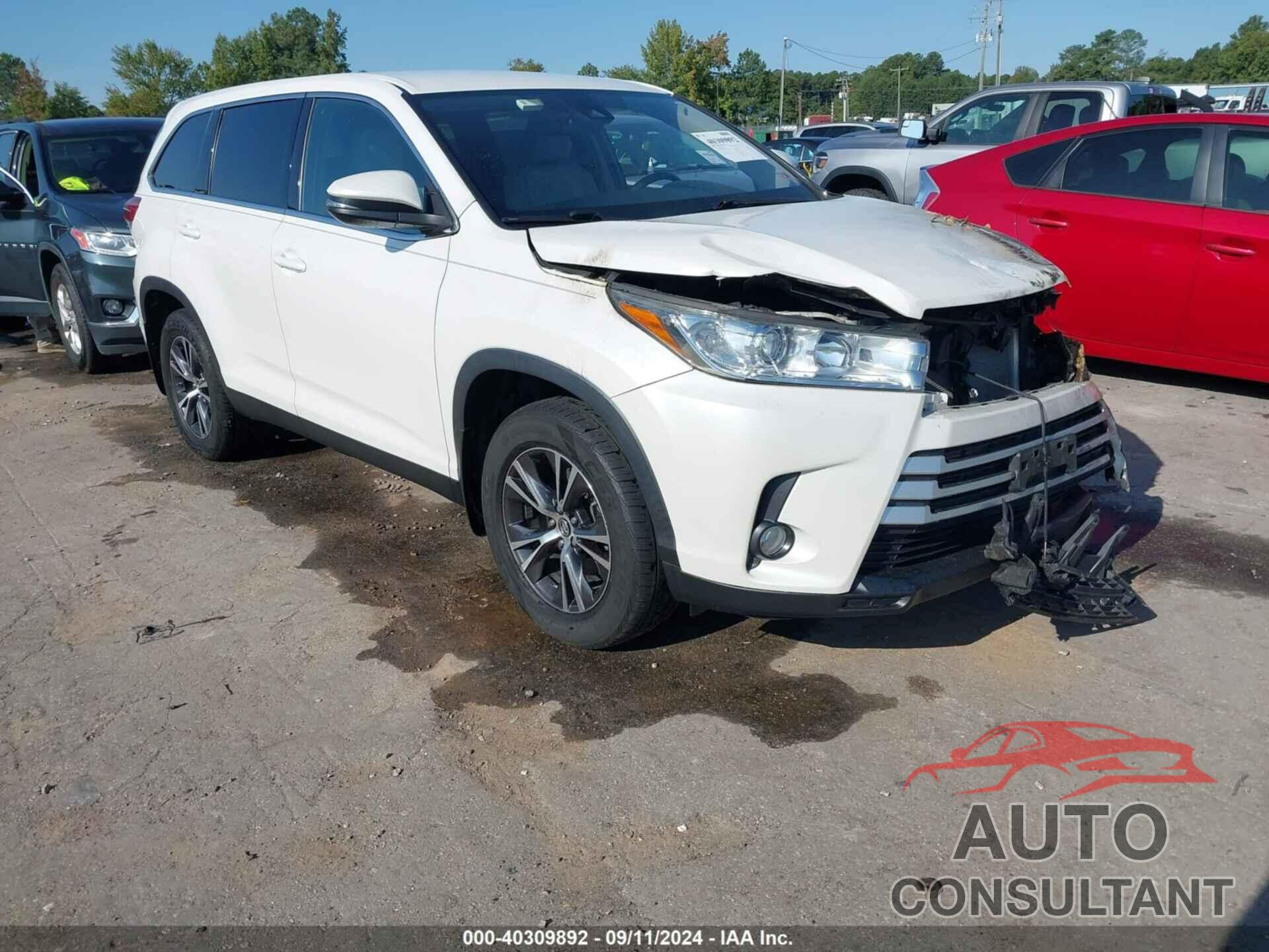 TOYOTA HIGHLANDER 2019 - 5TDBZRFH2KS723106