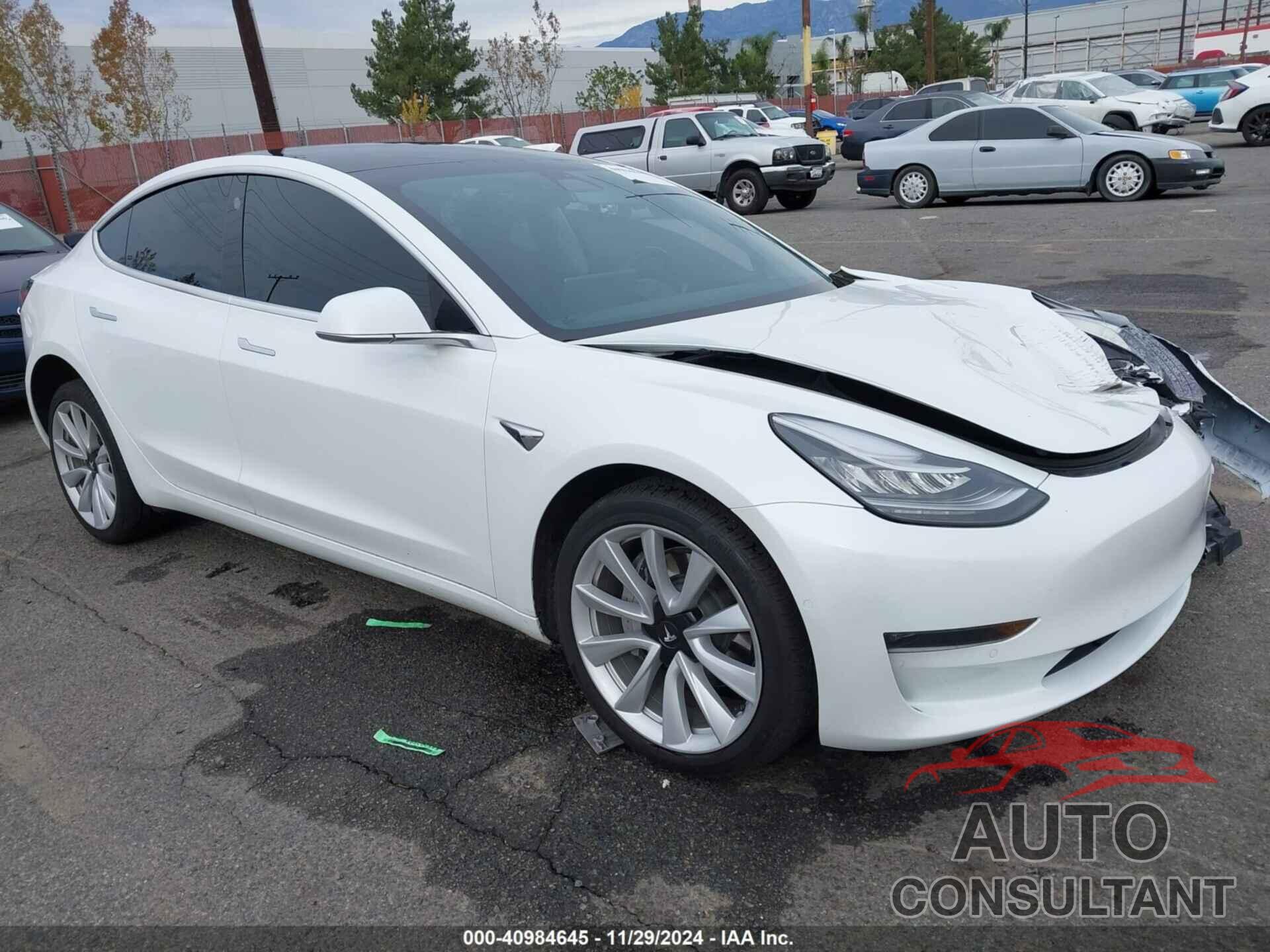 TESLA MODEL 3 2018 - 5YJ3E1EA7JF047759