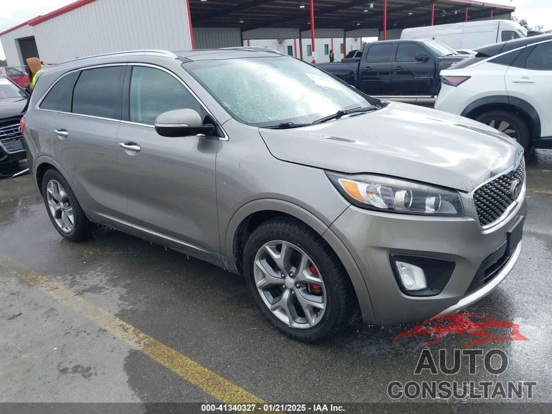 KIA SORENTO 2017 - 5XYPK4A50HG314022