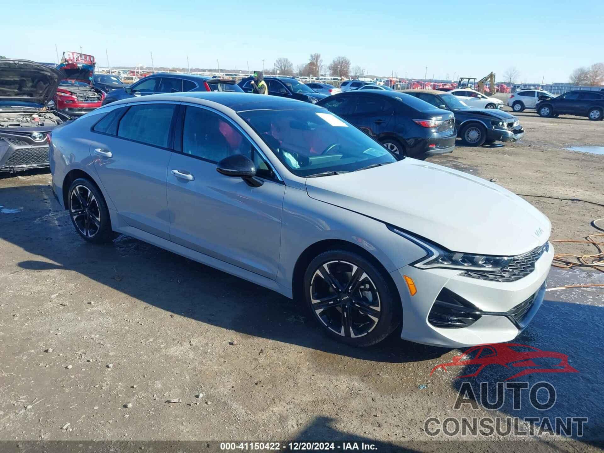 KIA K5 2023 - 5XXG64J22PG201797