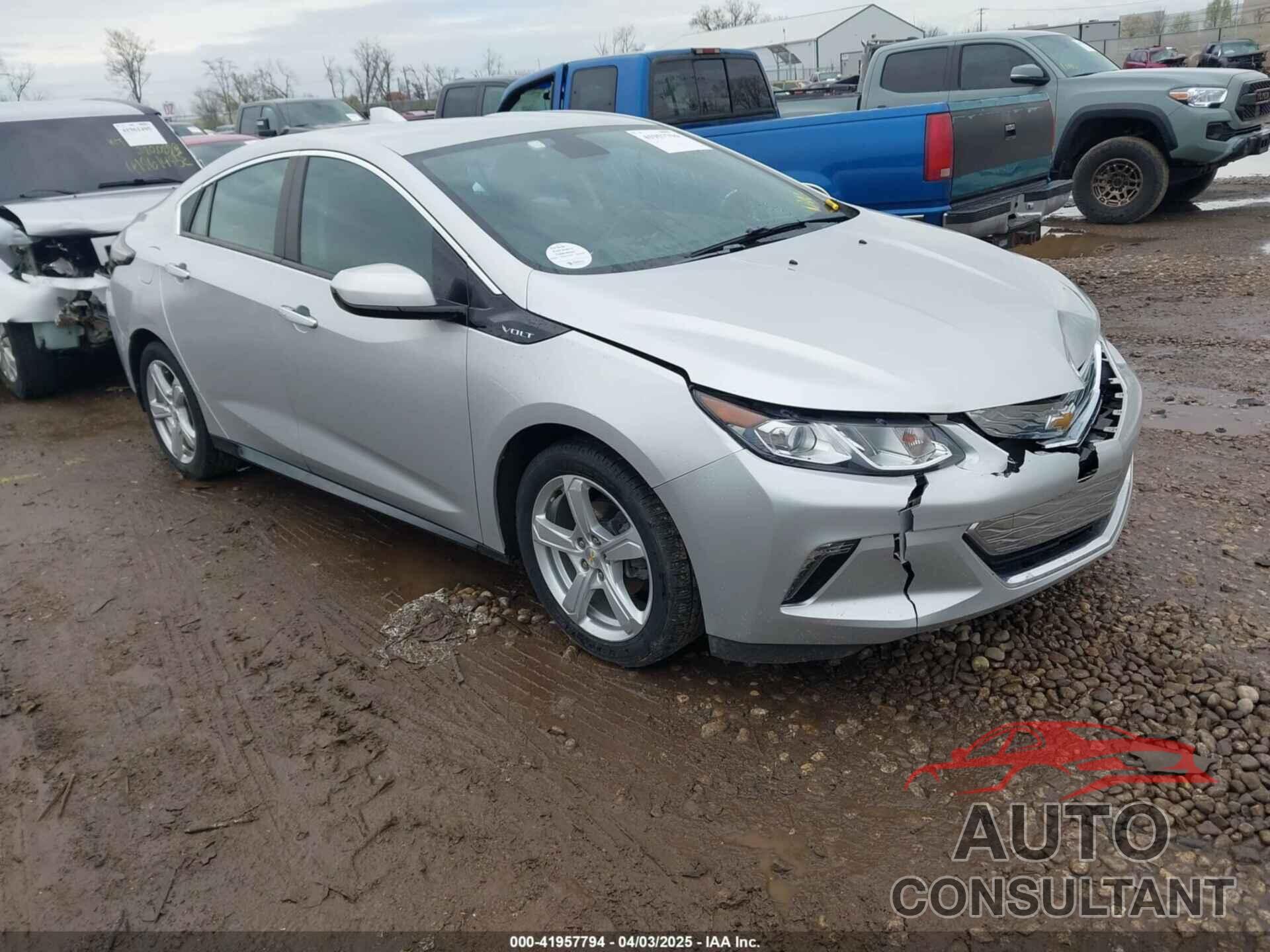CHEVROLET VOLT 2018 - 1G1RA6S51JU154431