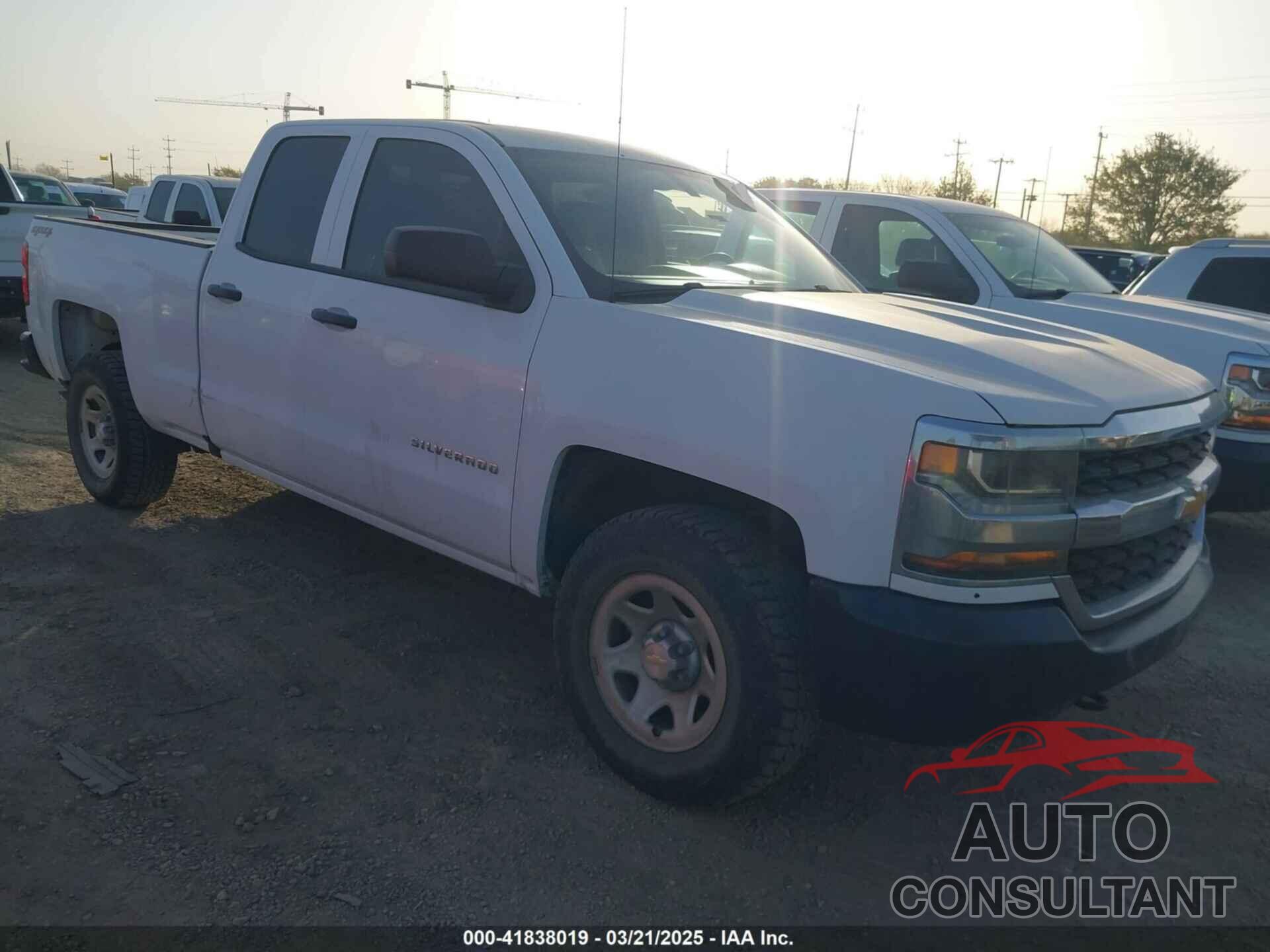 CHEVROLET SILVERADO 1500 LD 2019 - 2GCVKNEC1K1160587