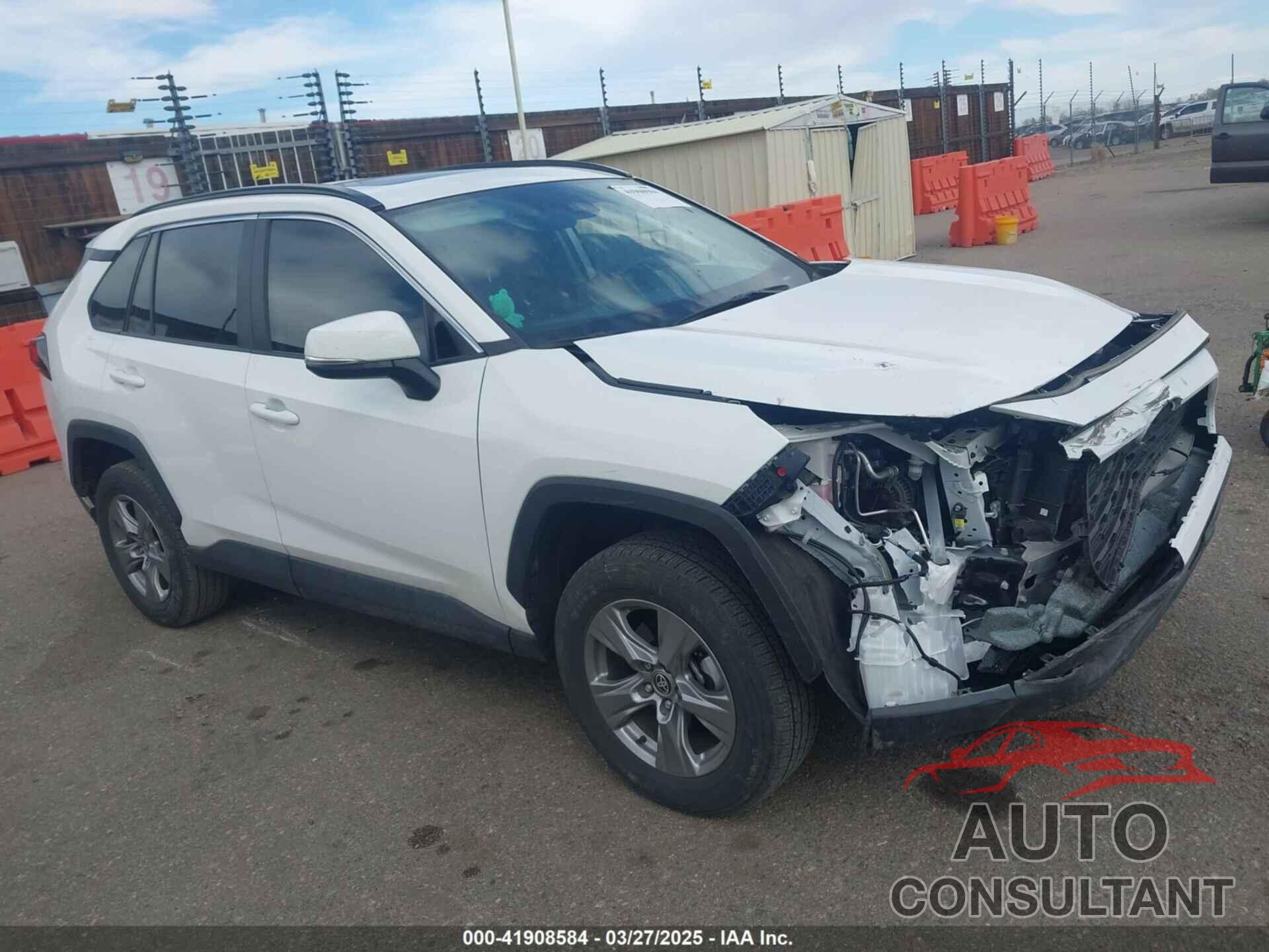 TOYOTA RAV4 2024 - 2T3P1RFV9RW459023