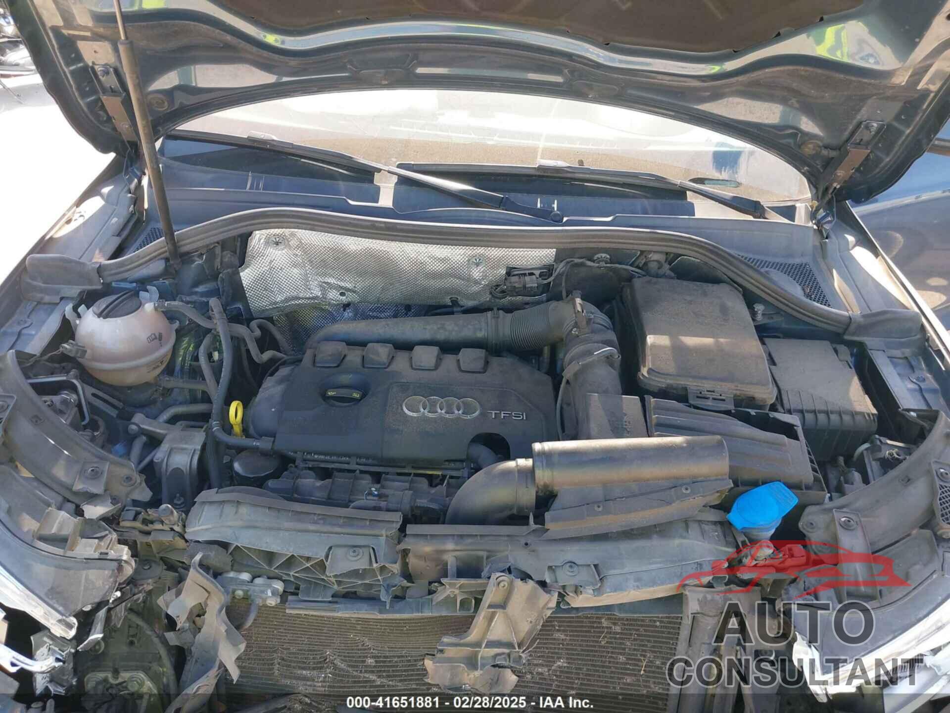 AUDI Q3 2018 - WA1HCCFS8JR000257