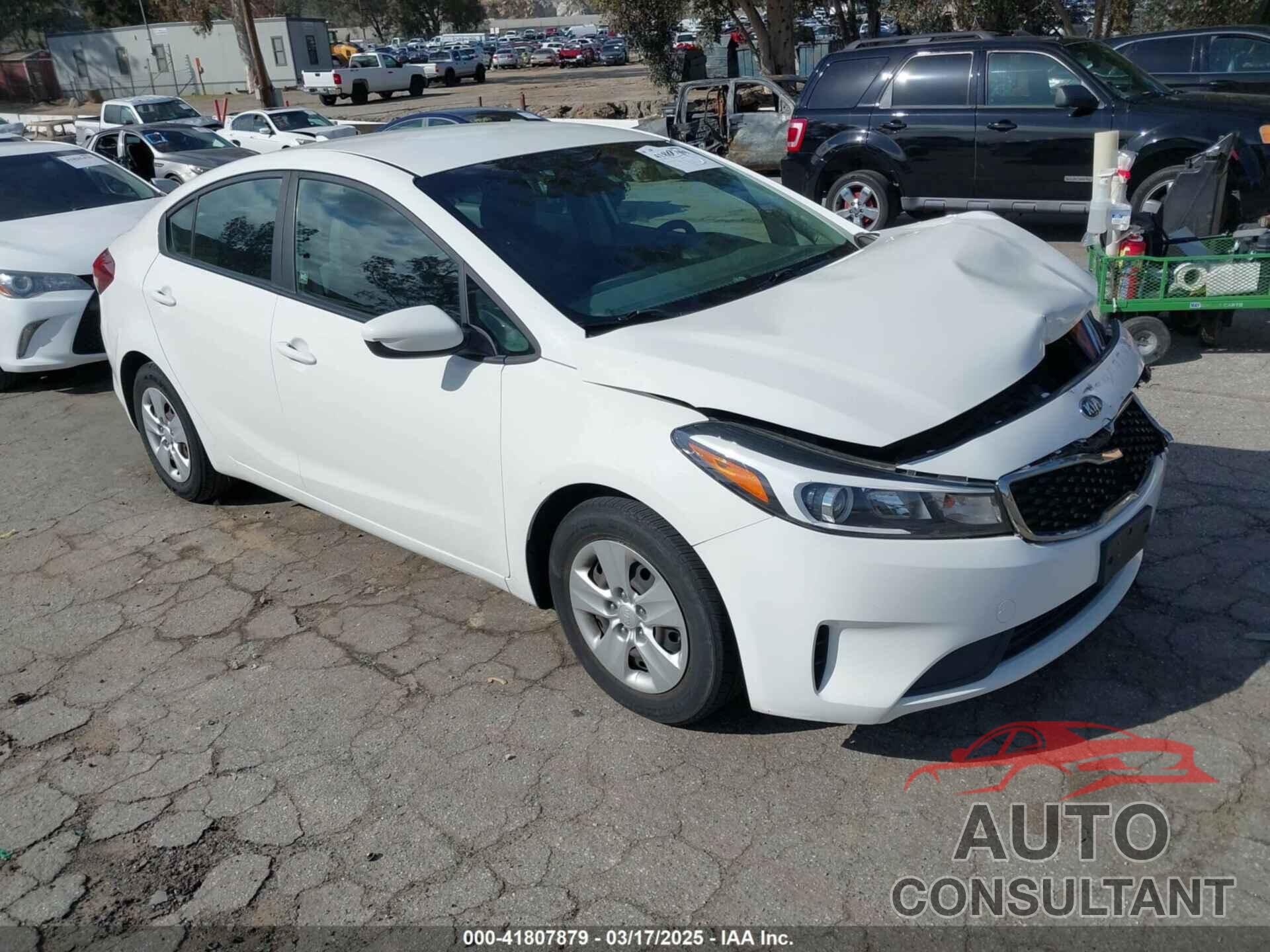 KIA FORTE 2018 - 3KPFK4A71JE265946