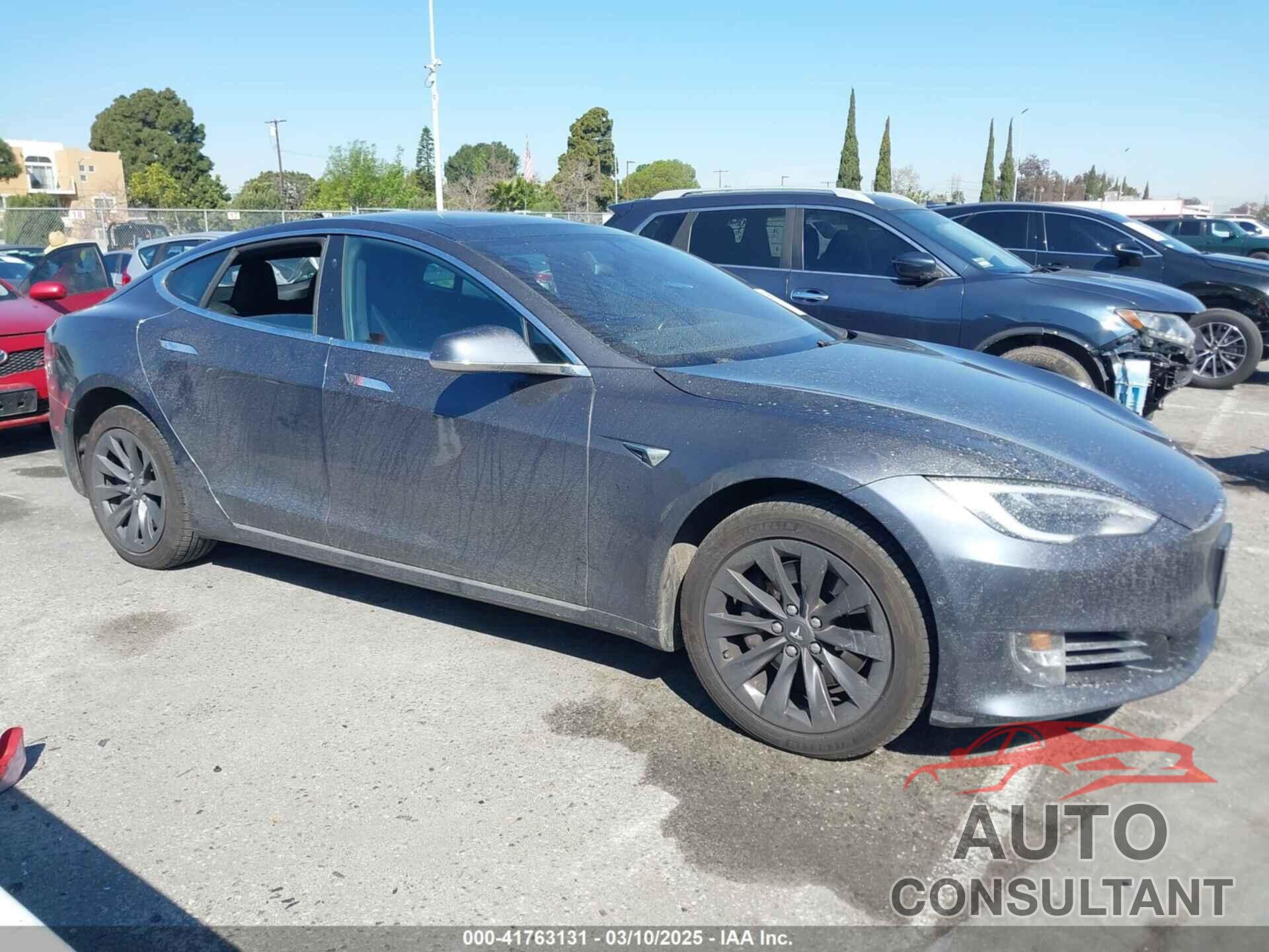 TESLA MODEL S 2018 - 5YJSA1E20JF265316
